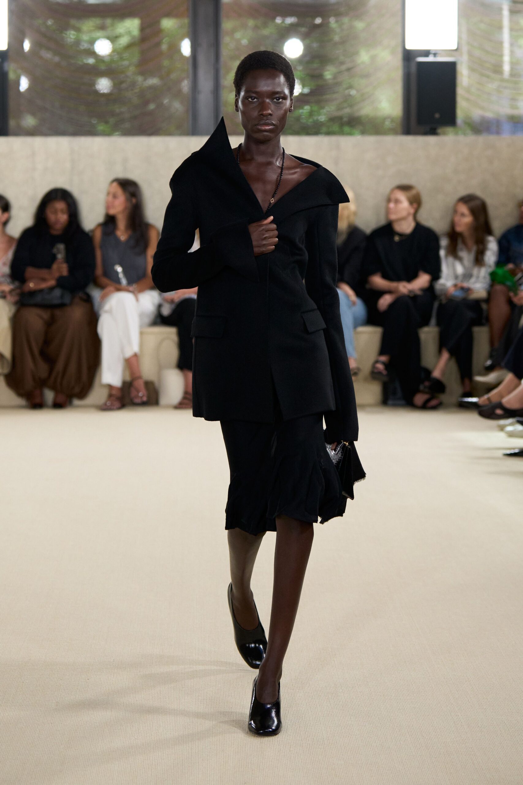 black blazer and skirt outfit