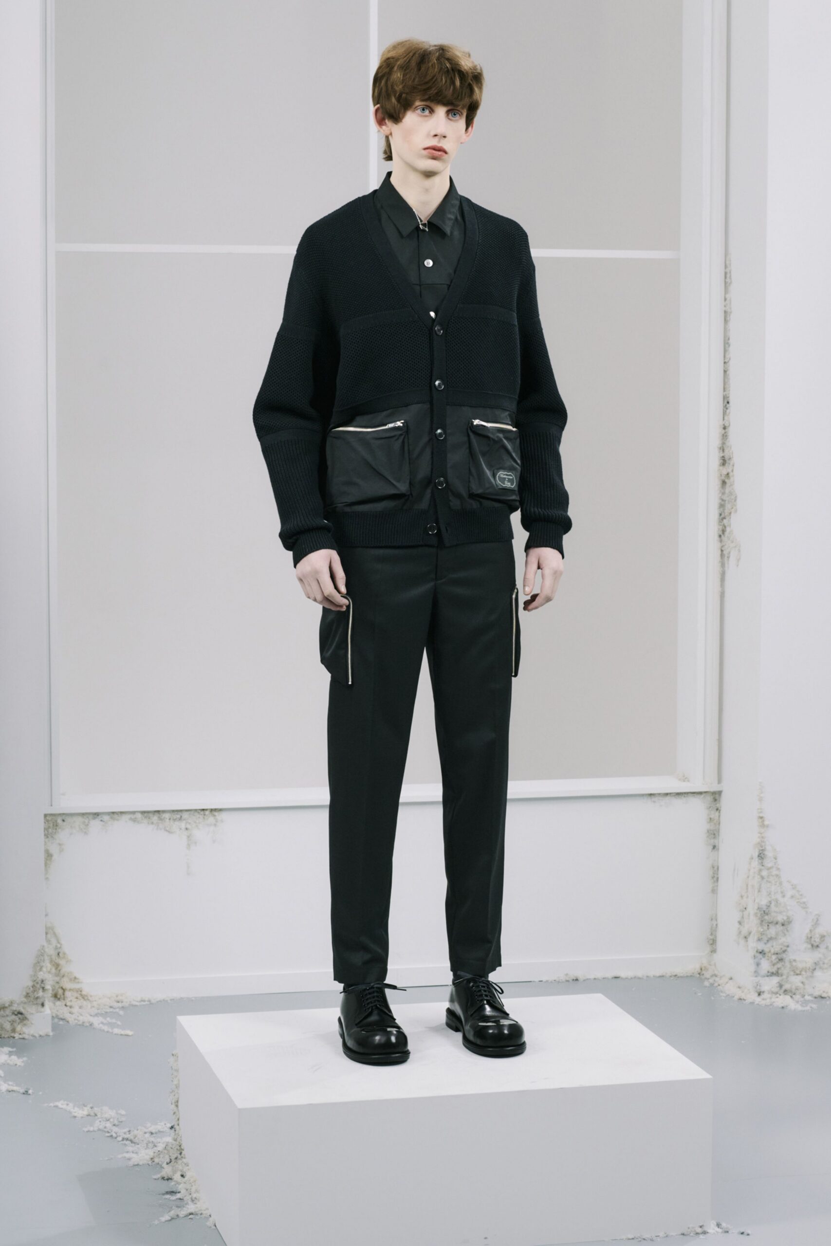 black cotton long-sleeve collared relaxed buttoned pockets cardigan