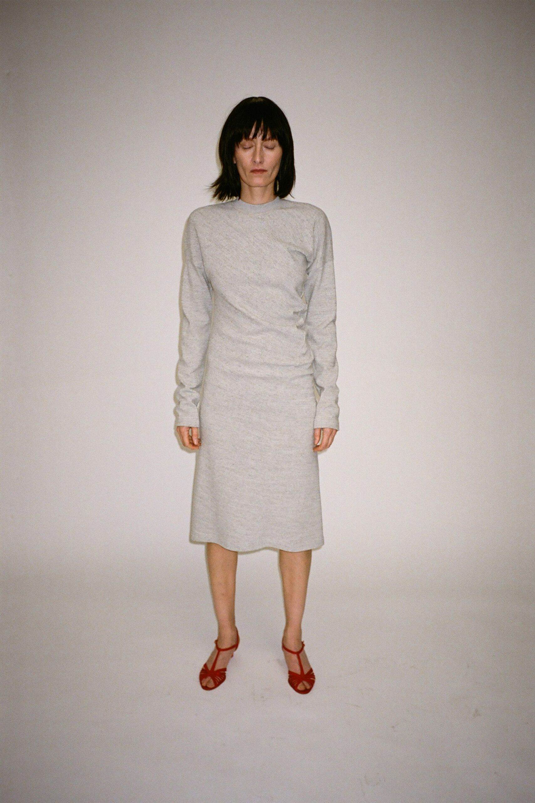 gray cotton long-sleeve collared fitted ruched midi dress