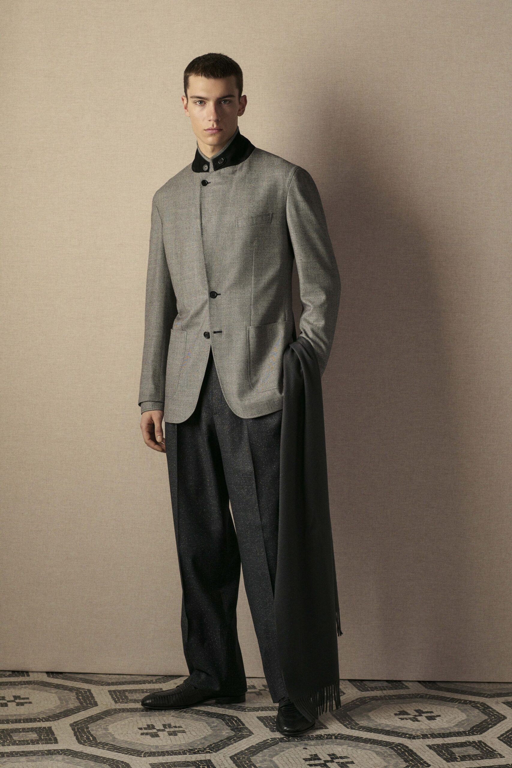 gray wool long-sleeve collared structured buttoned jacket