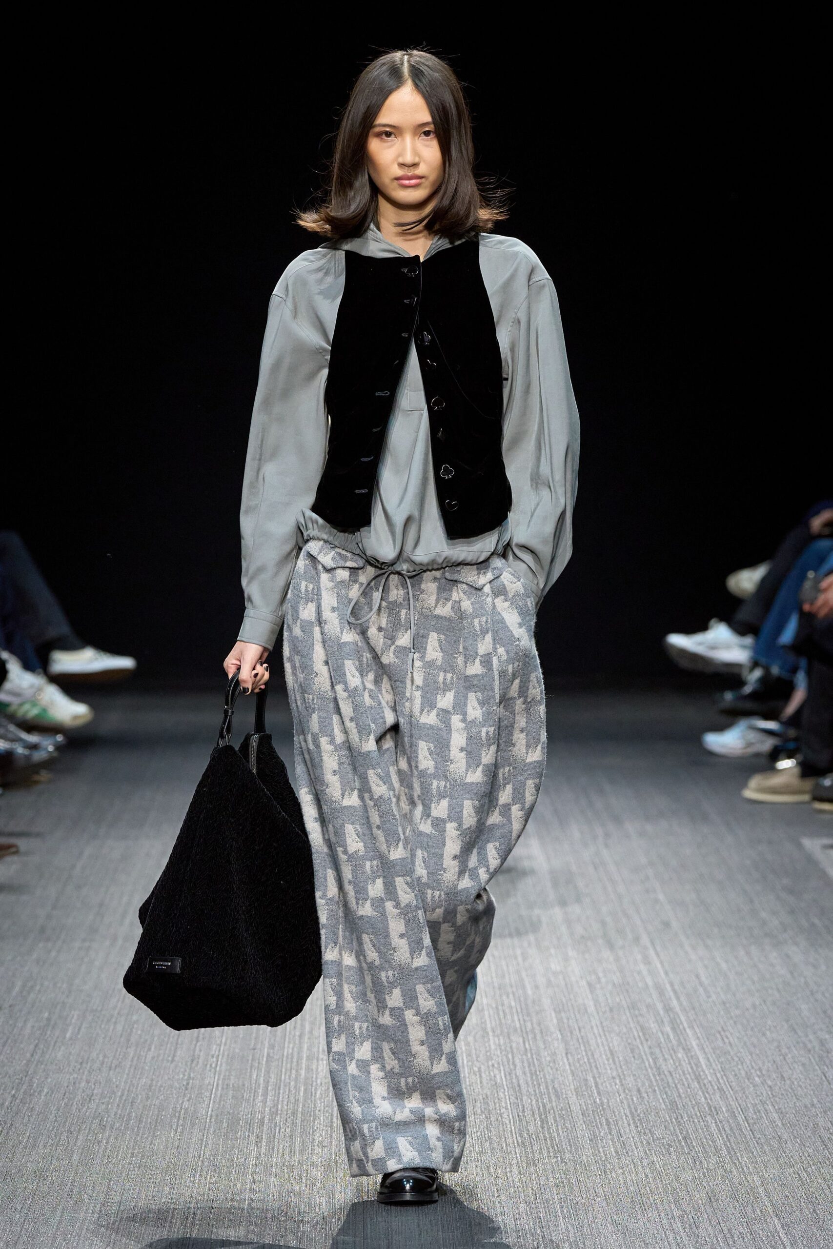 gray cotton relaxed printed pants