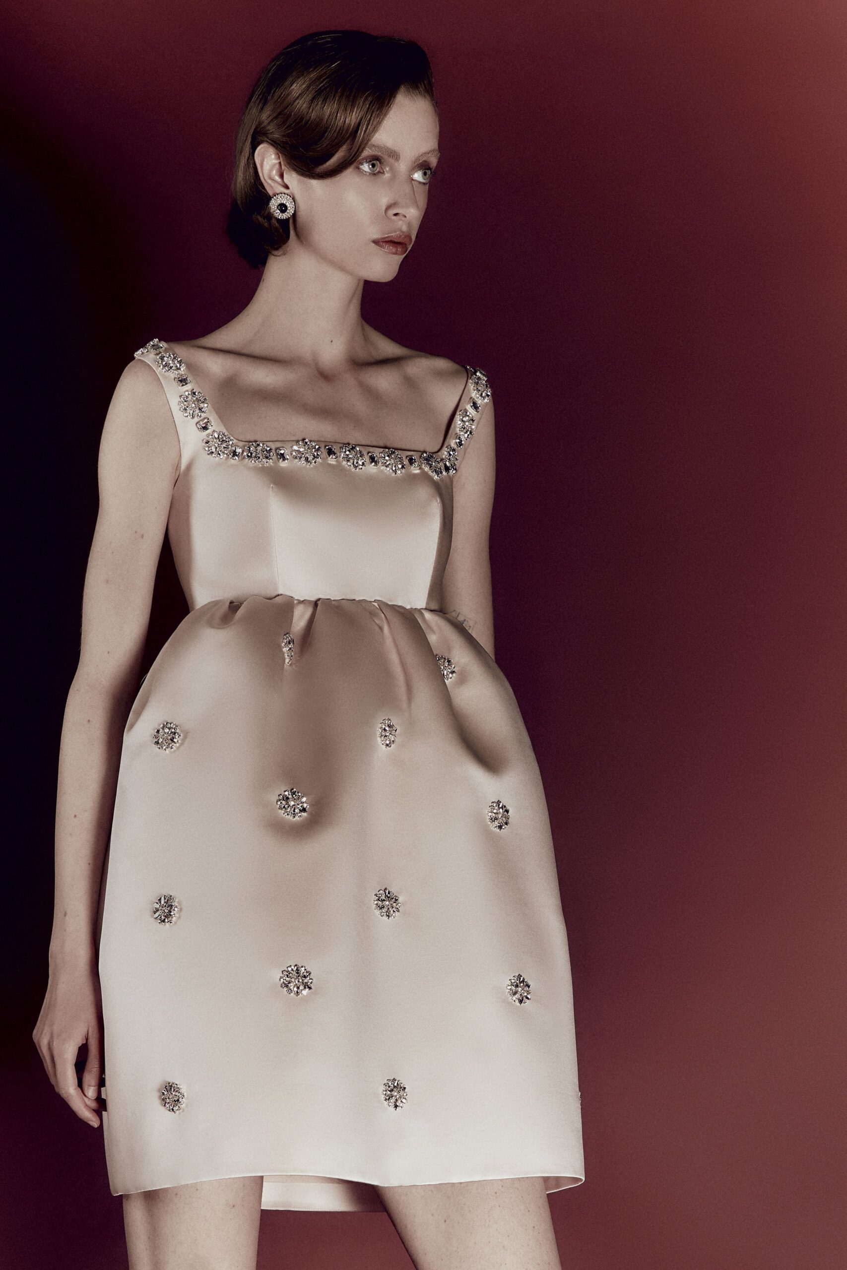 beige satin sleeveless dress