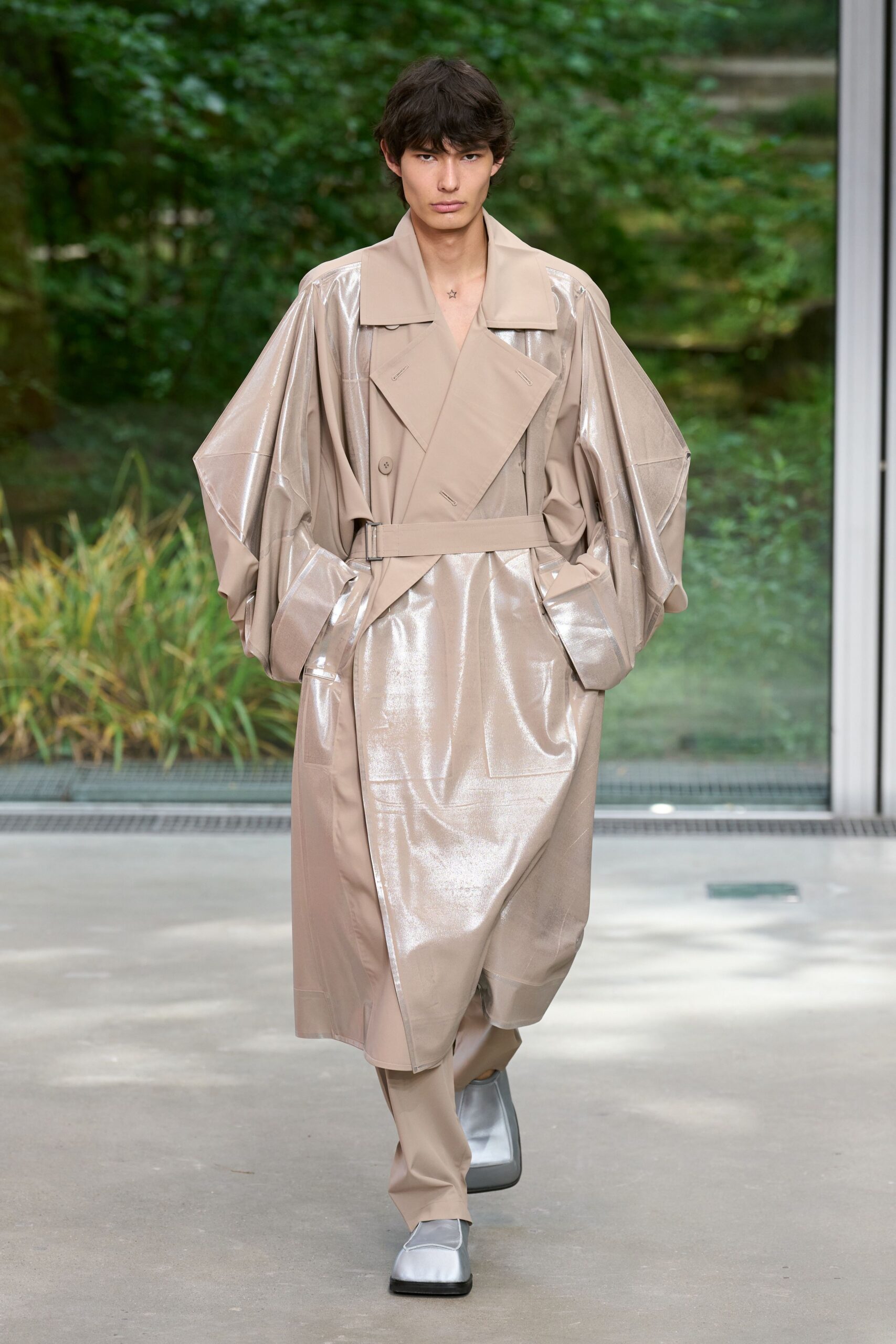 beige vinyl long-sleeve collared relaxed zippered shiny trench