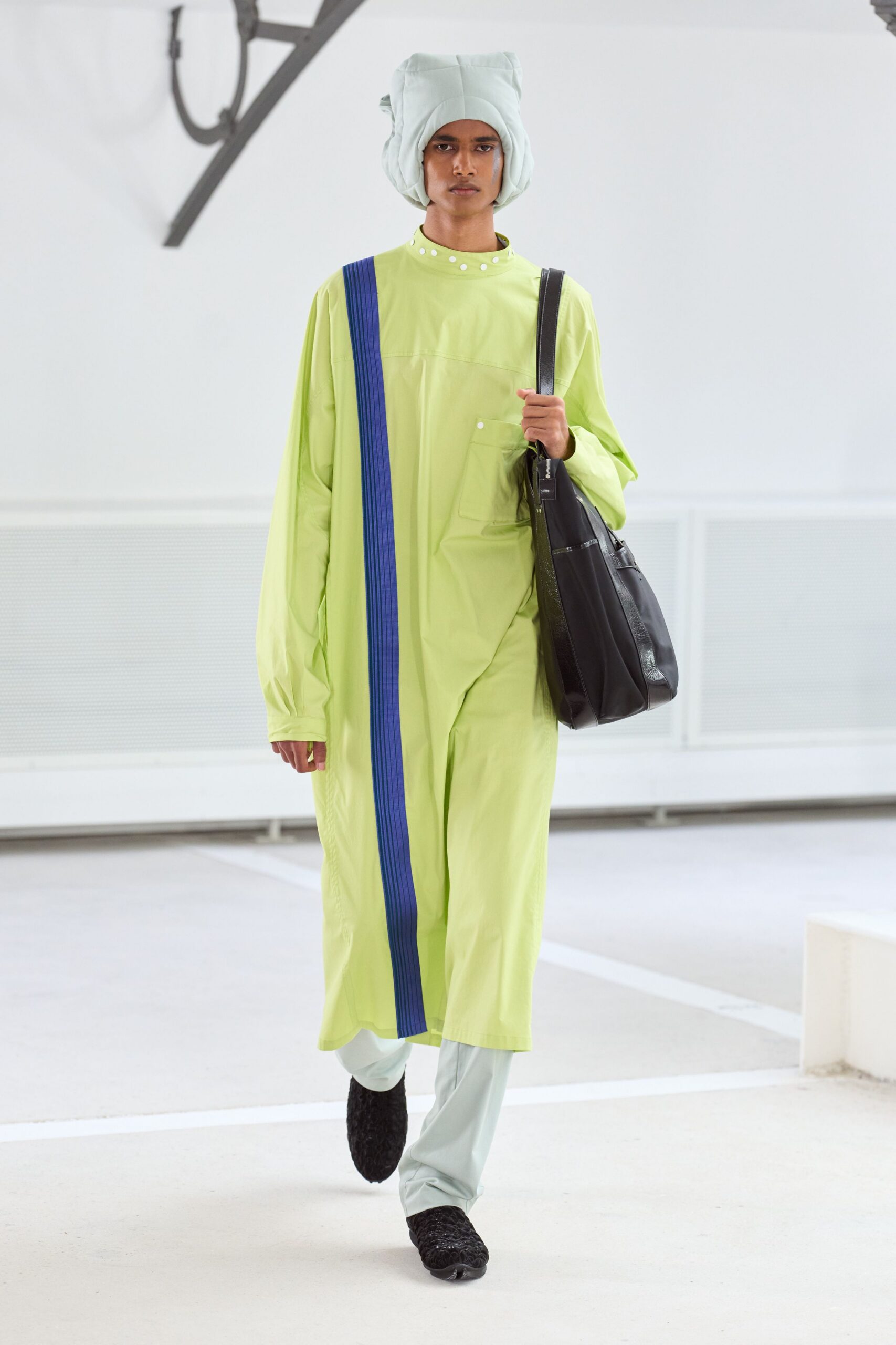 green cotton long-sleeve collared relaxed layered midi dress
