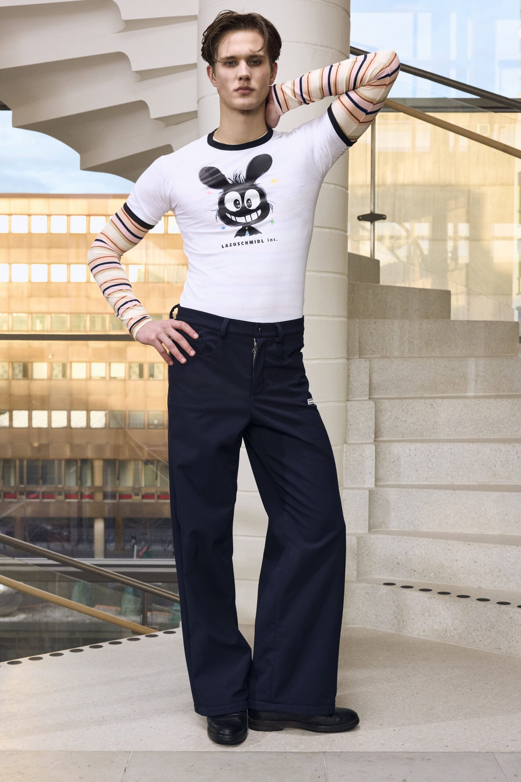 white cotton long-sleeve collared fitted printed t-shirt