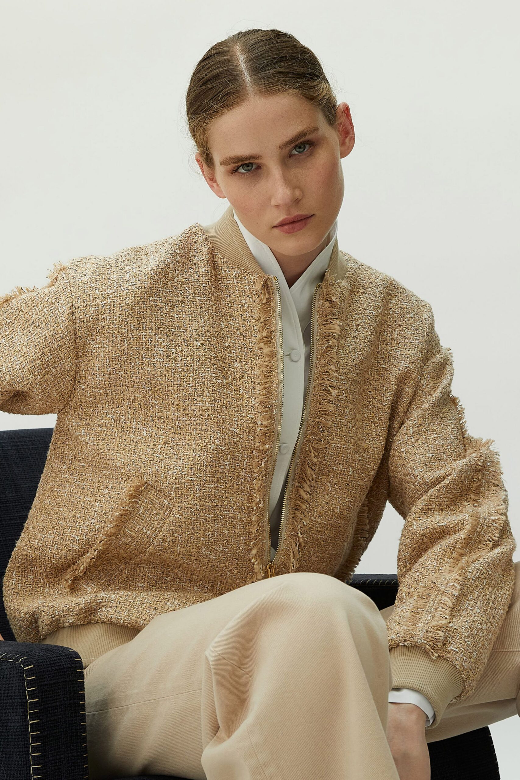 gold tweed long-sleeve collared relaxed fringed jacket