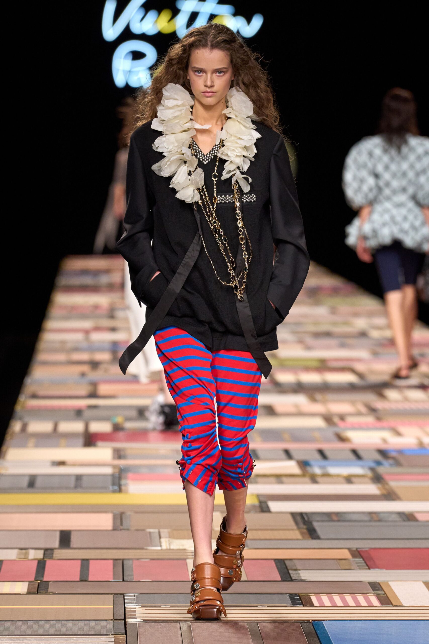 red cotton fitted striped pants