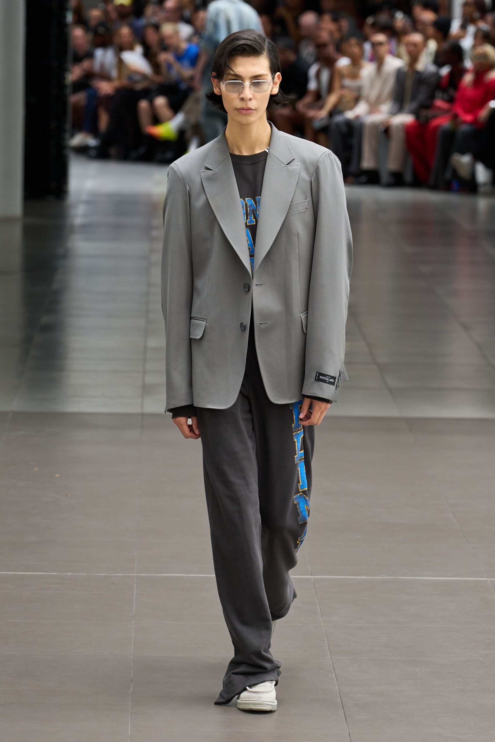 gray blazer relaxed pants