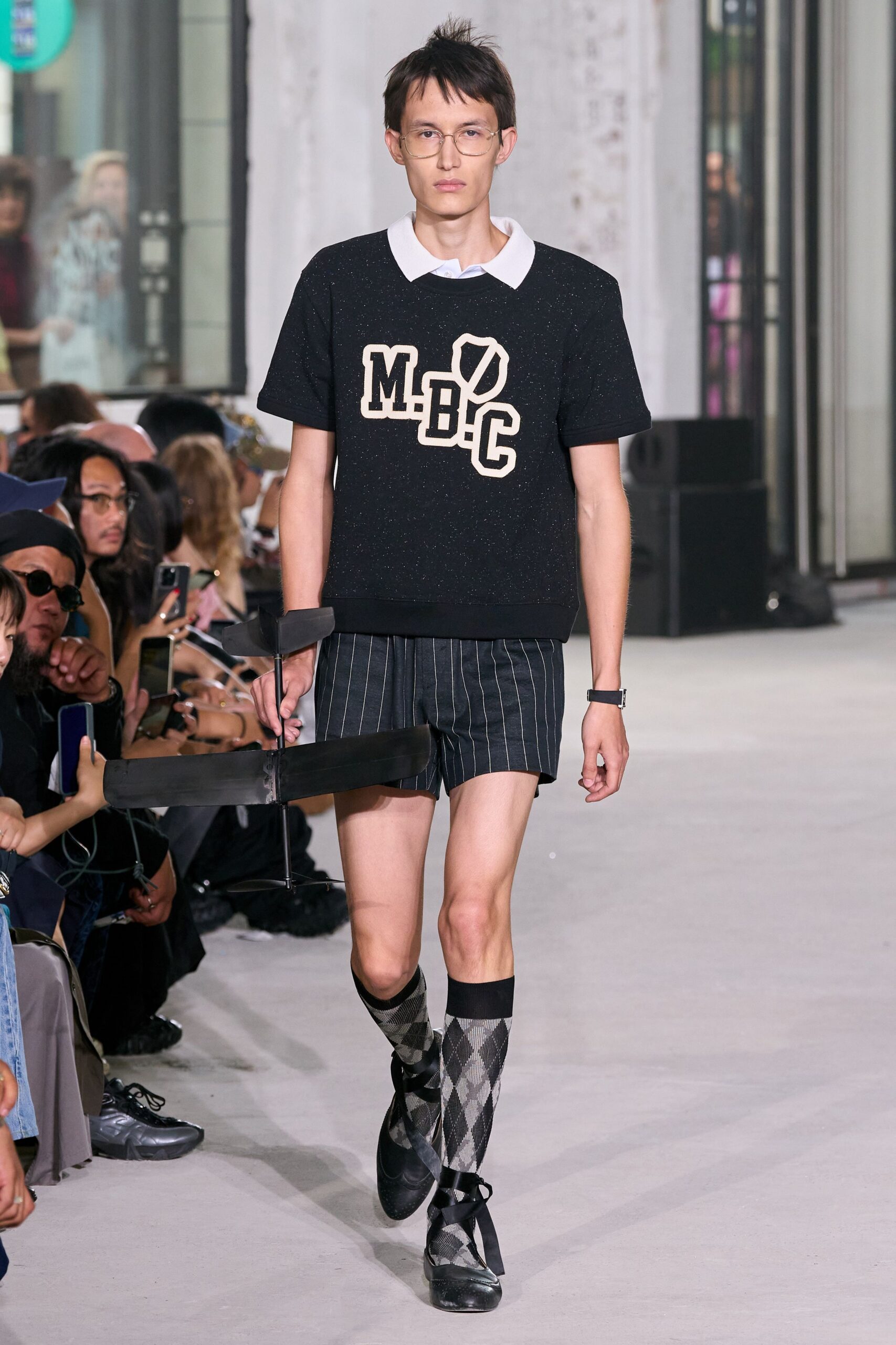 black fitted t-shirt and shorts