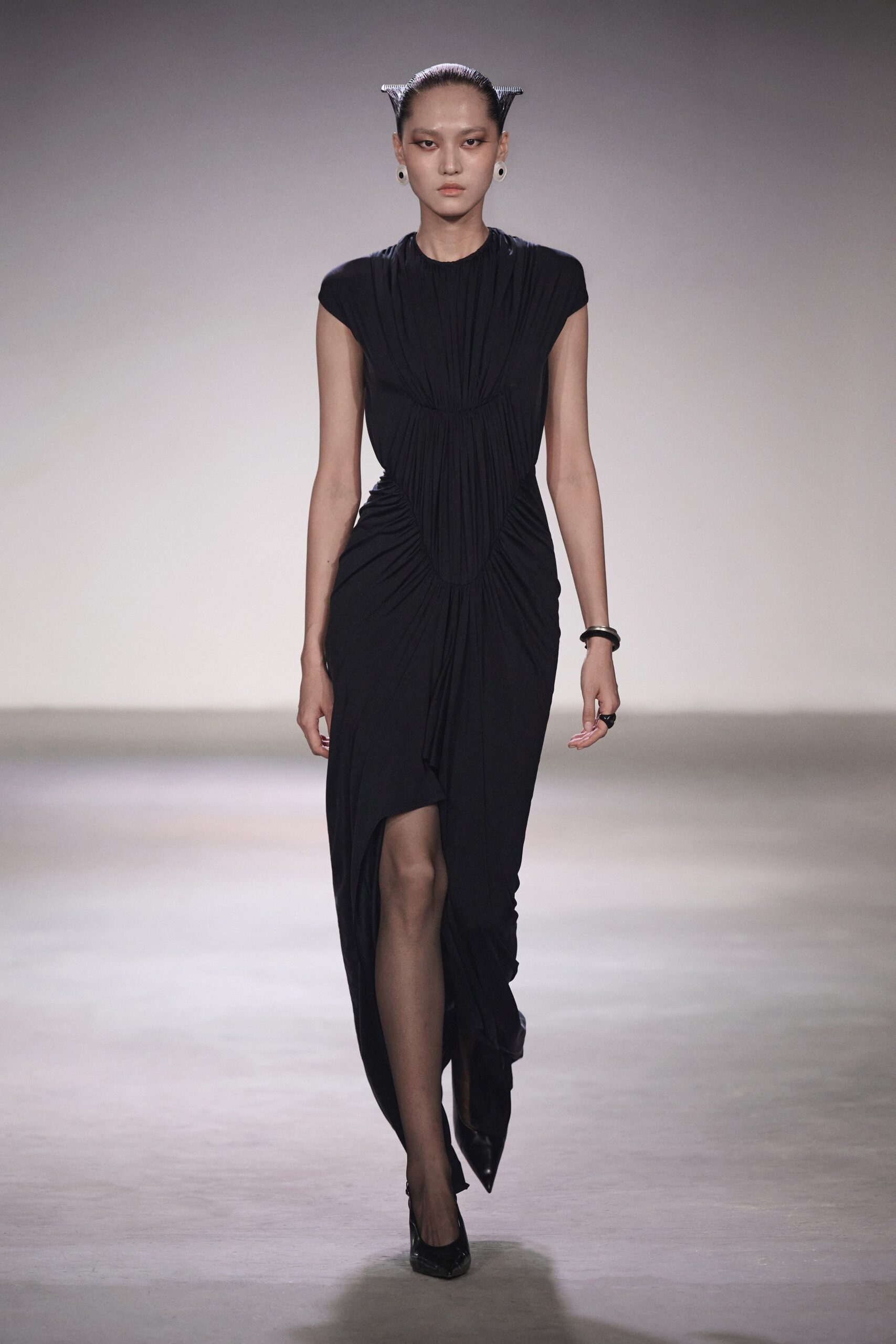 black fitted sleeveless gown