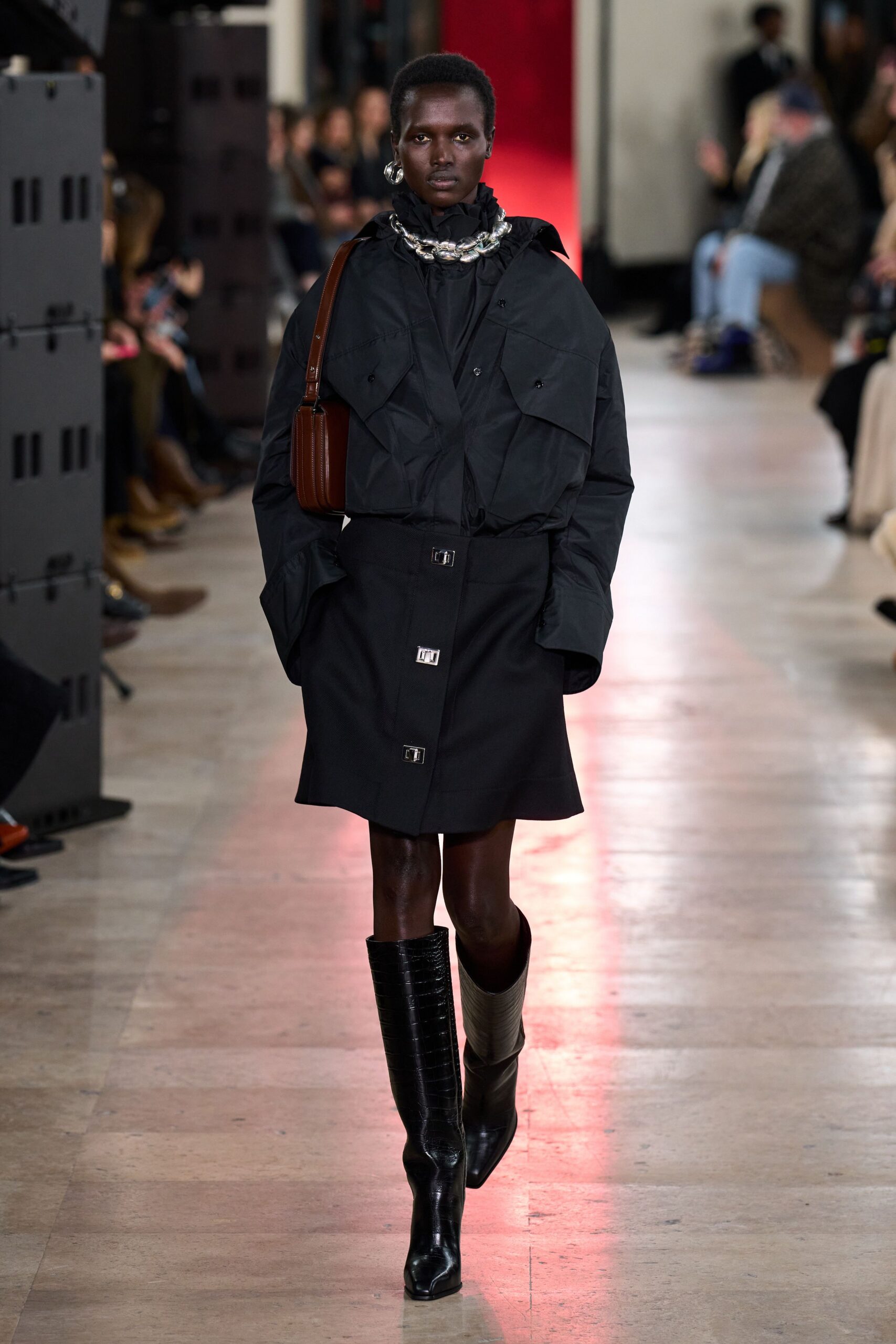black cotton long-sleeve collared oversized buttoned jacket