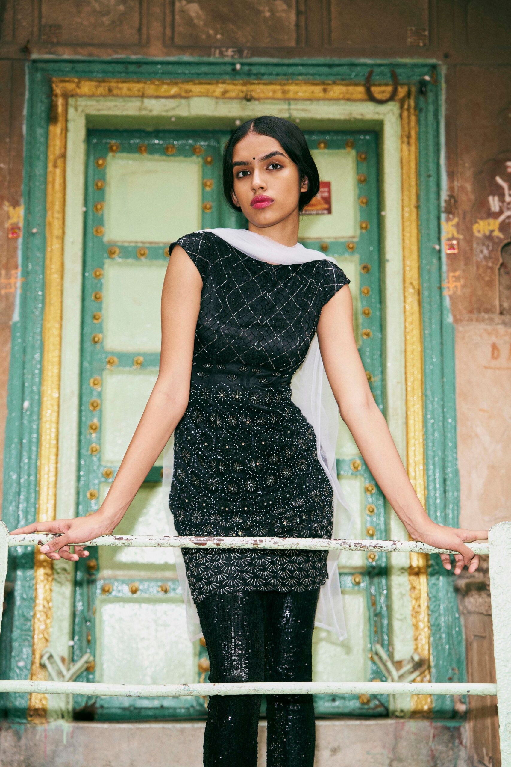 black sequin fitted shiny leggings