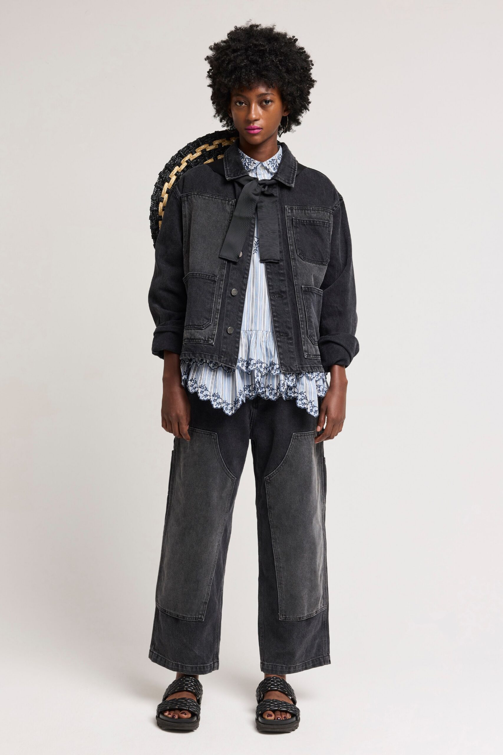 black denim long-sleeve collared relaxed buttoned jacket