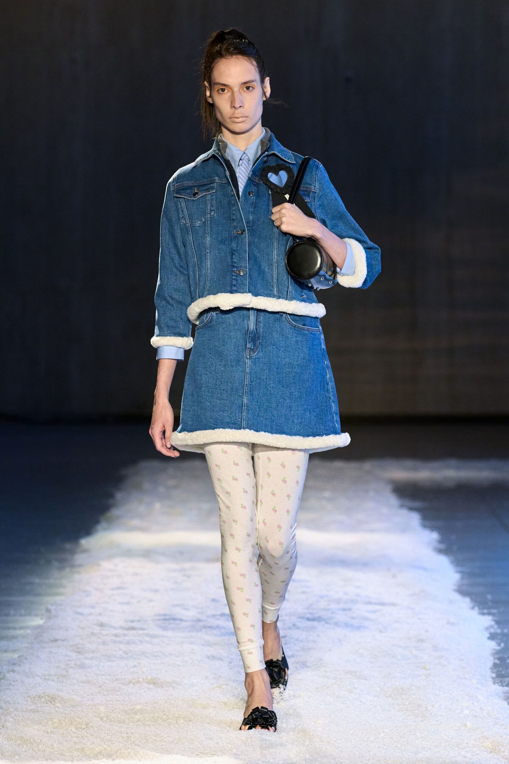 blue denim long-sleeve collared fitted buttoned fringed dress