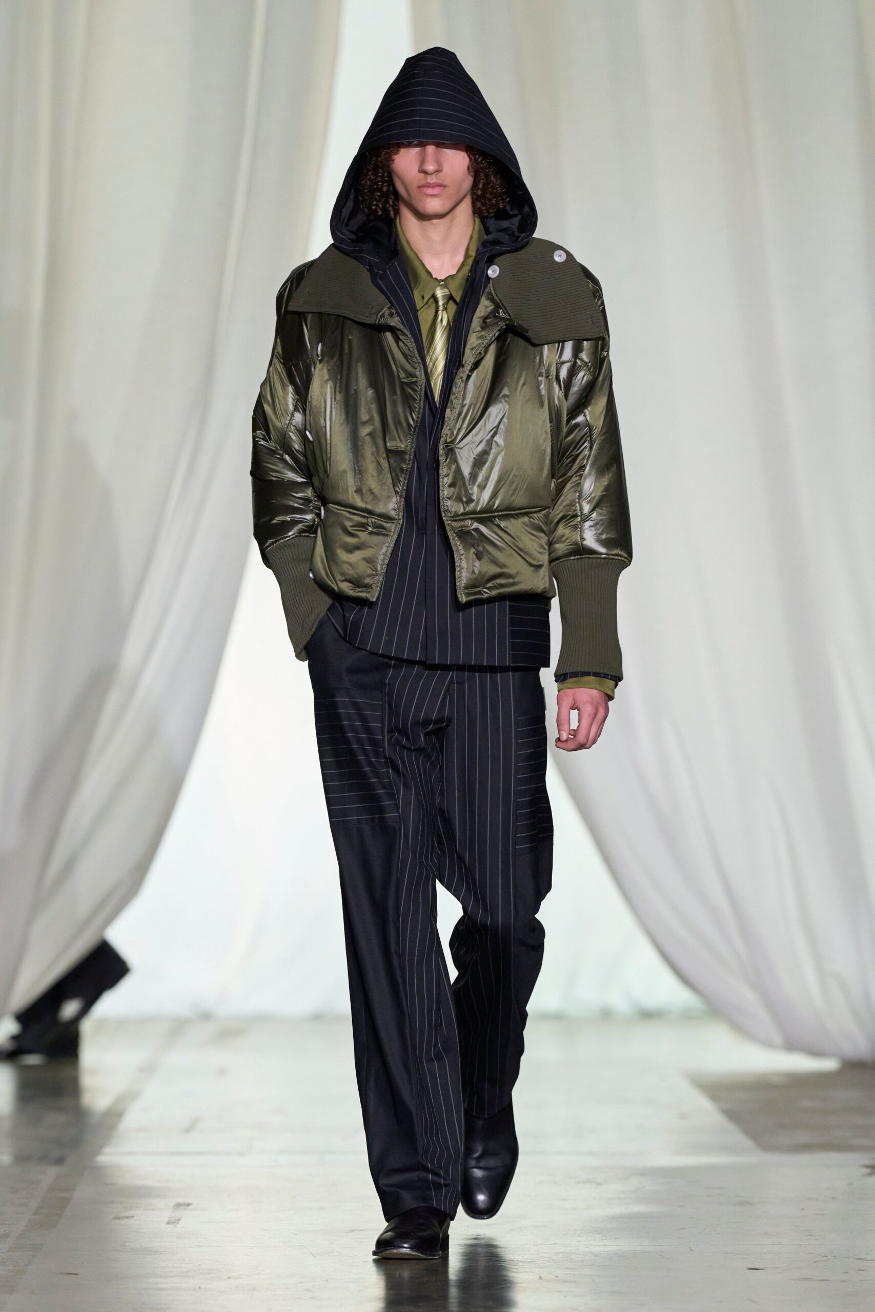 green vinyl hooded long-sleeve fitted zippered jacket
