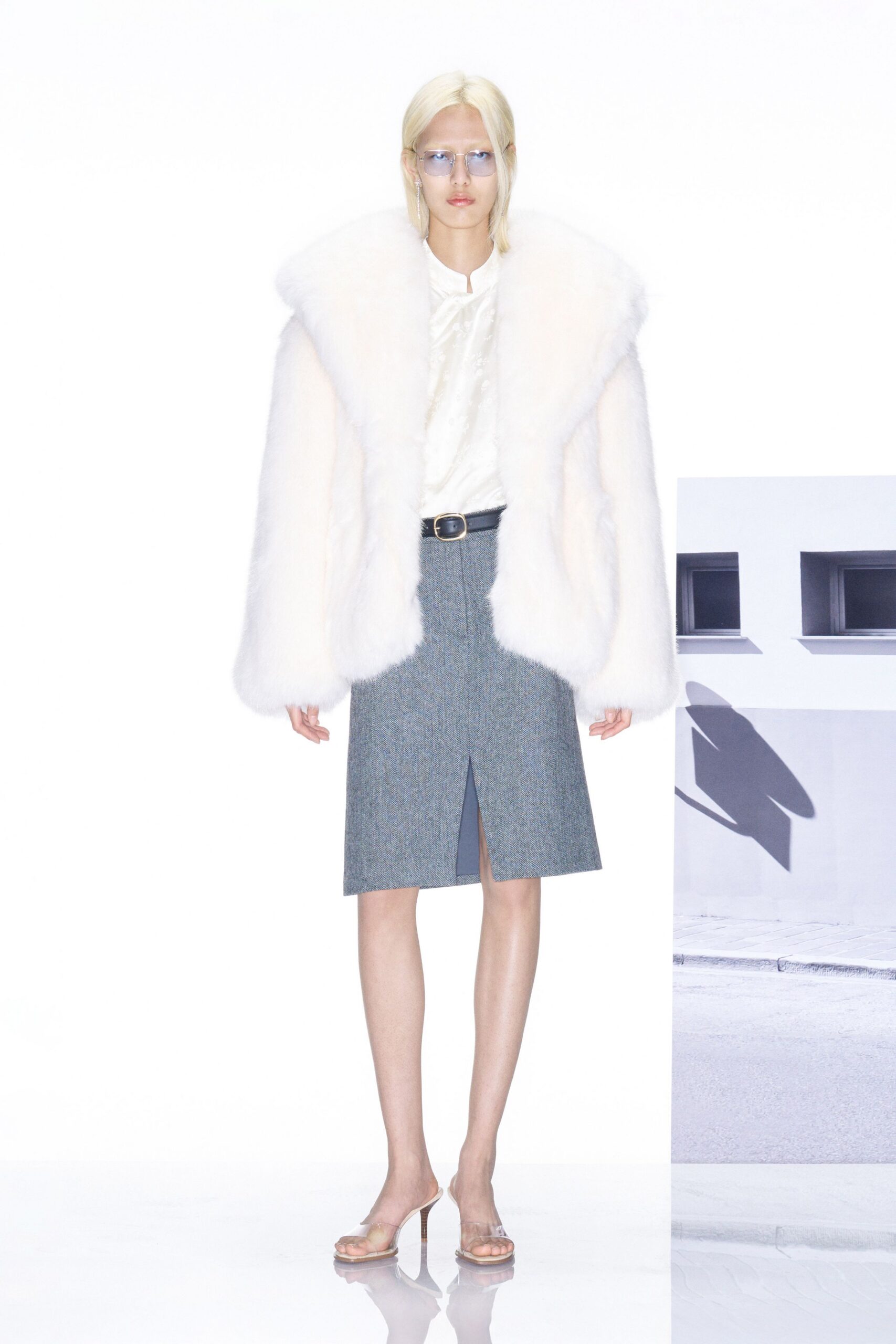 gray wool slit fitted pencil skirt