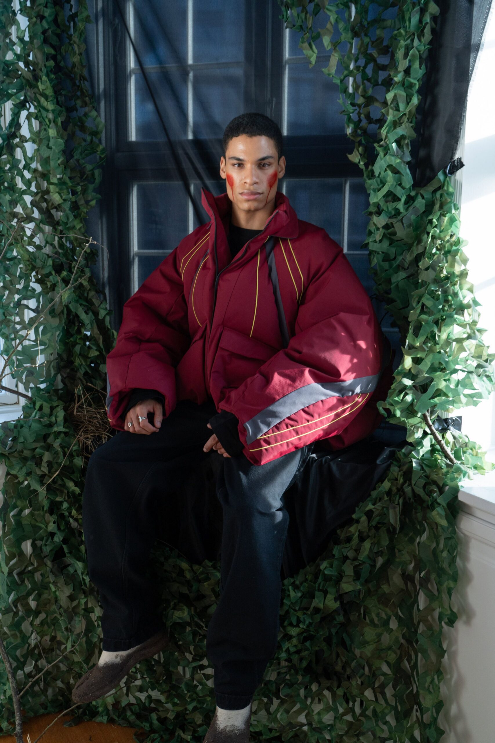 red jersey long-sleeve collared oversized zippered jacket