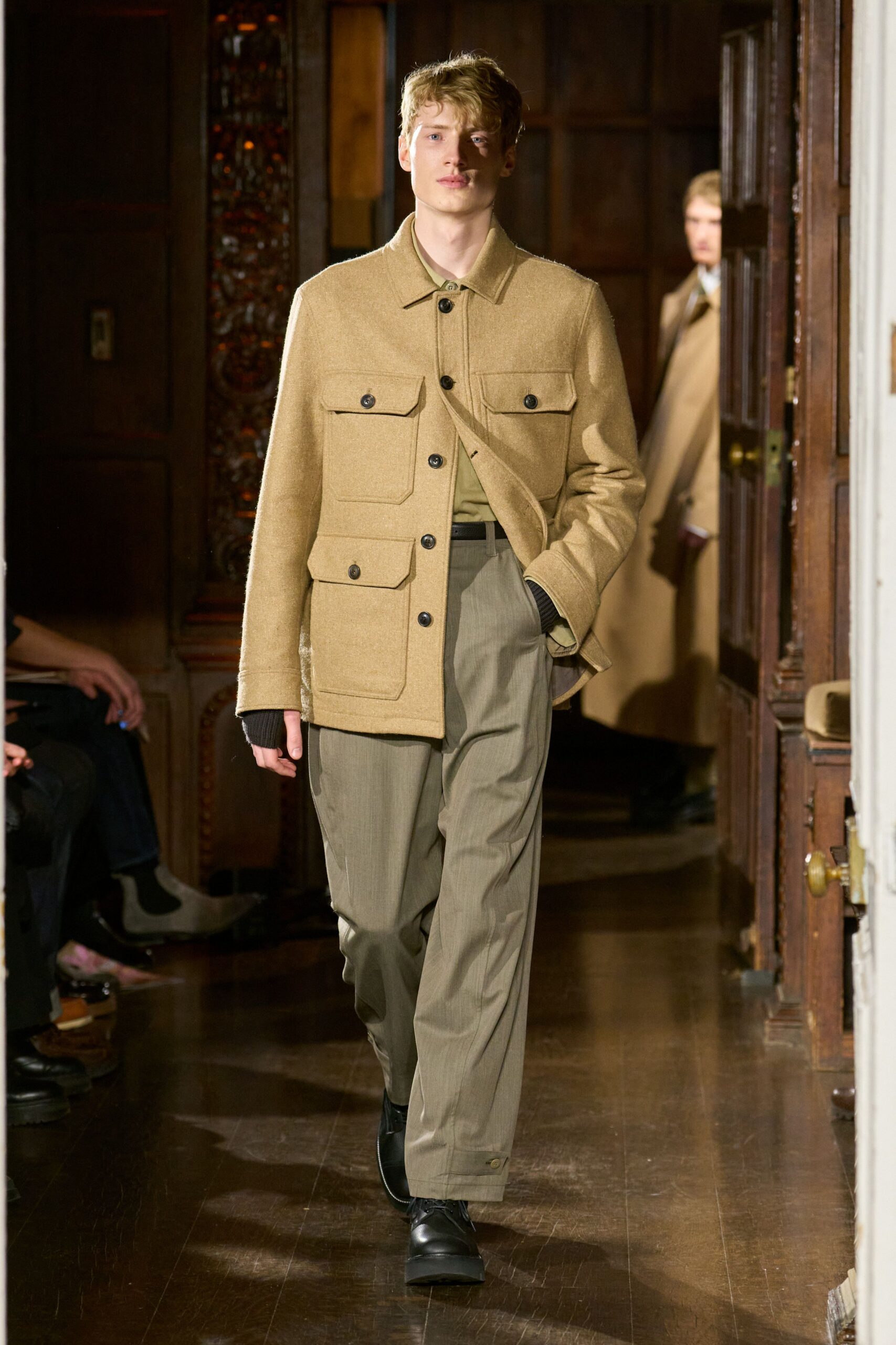 beige wool long-sleeve collared relaxed buttoned pockets jacket