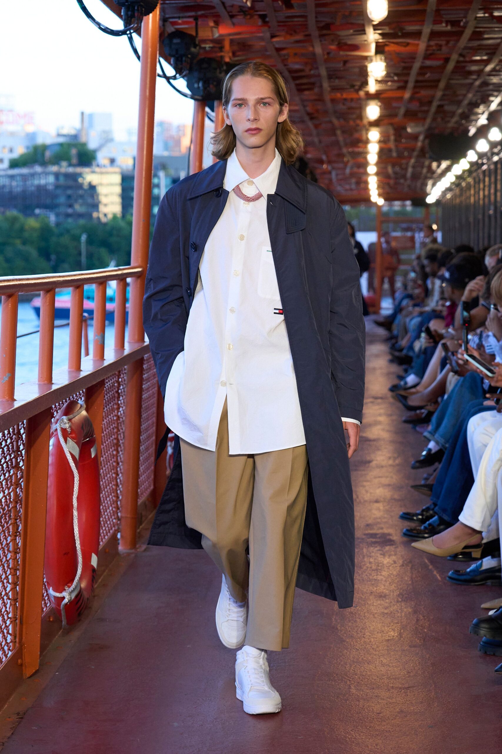 blue cotton long-sleeve collared relaxed coat