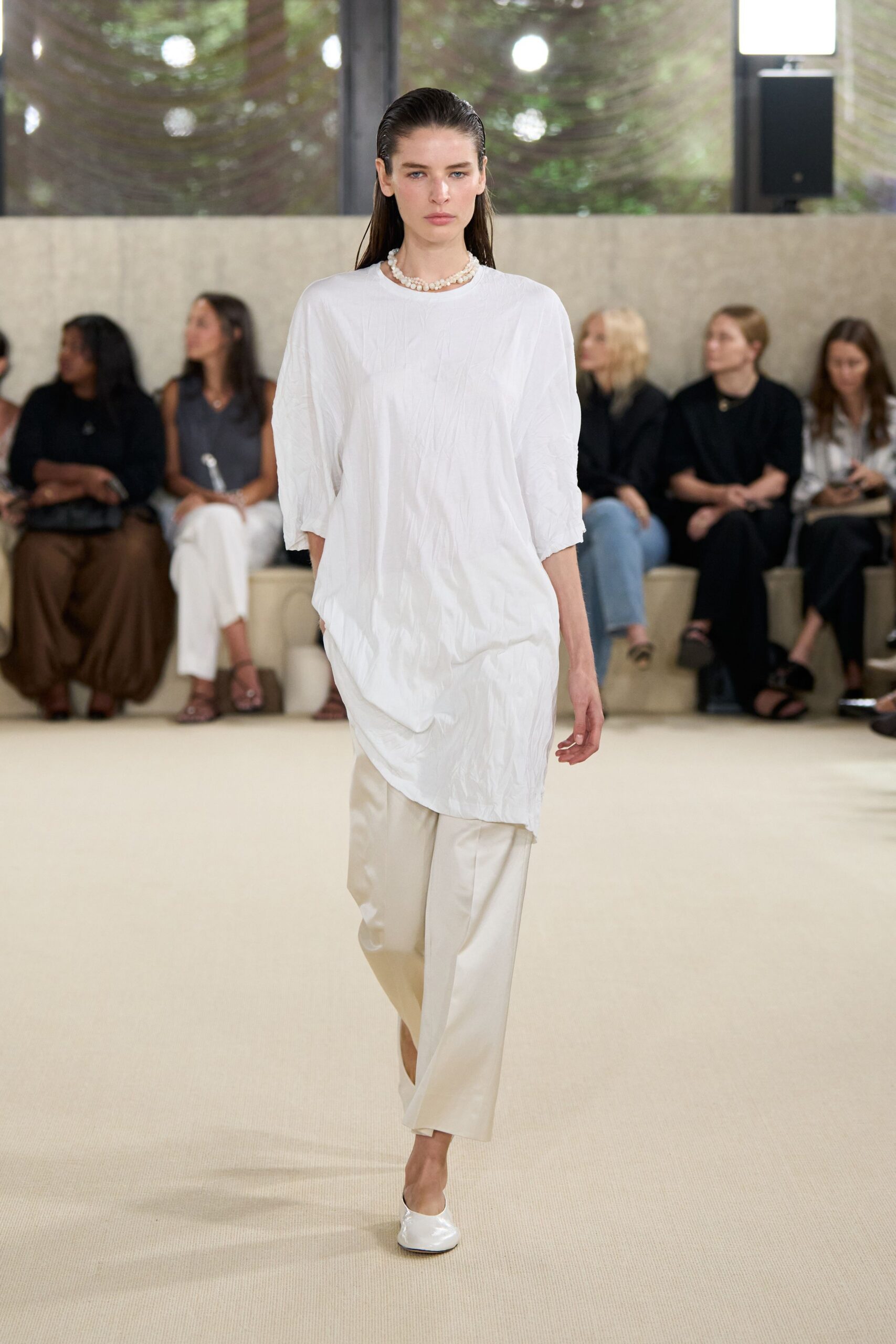 white cotton long-sleeve collared relaxed short top
