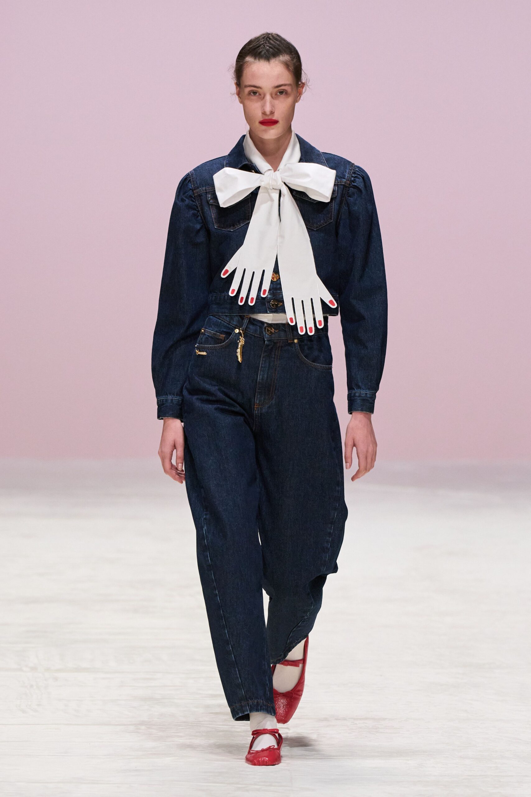 blue denim long-sleeve collared fitted buttoned jacket