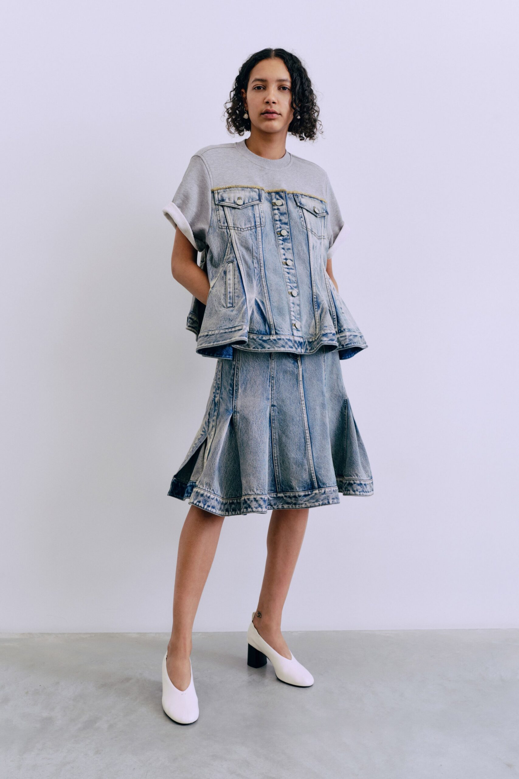 gray denim short-sleeve collared relaxed buttoned layered top