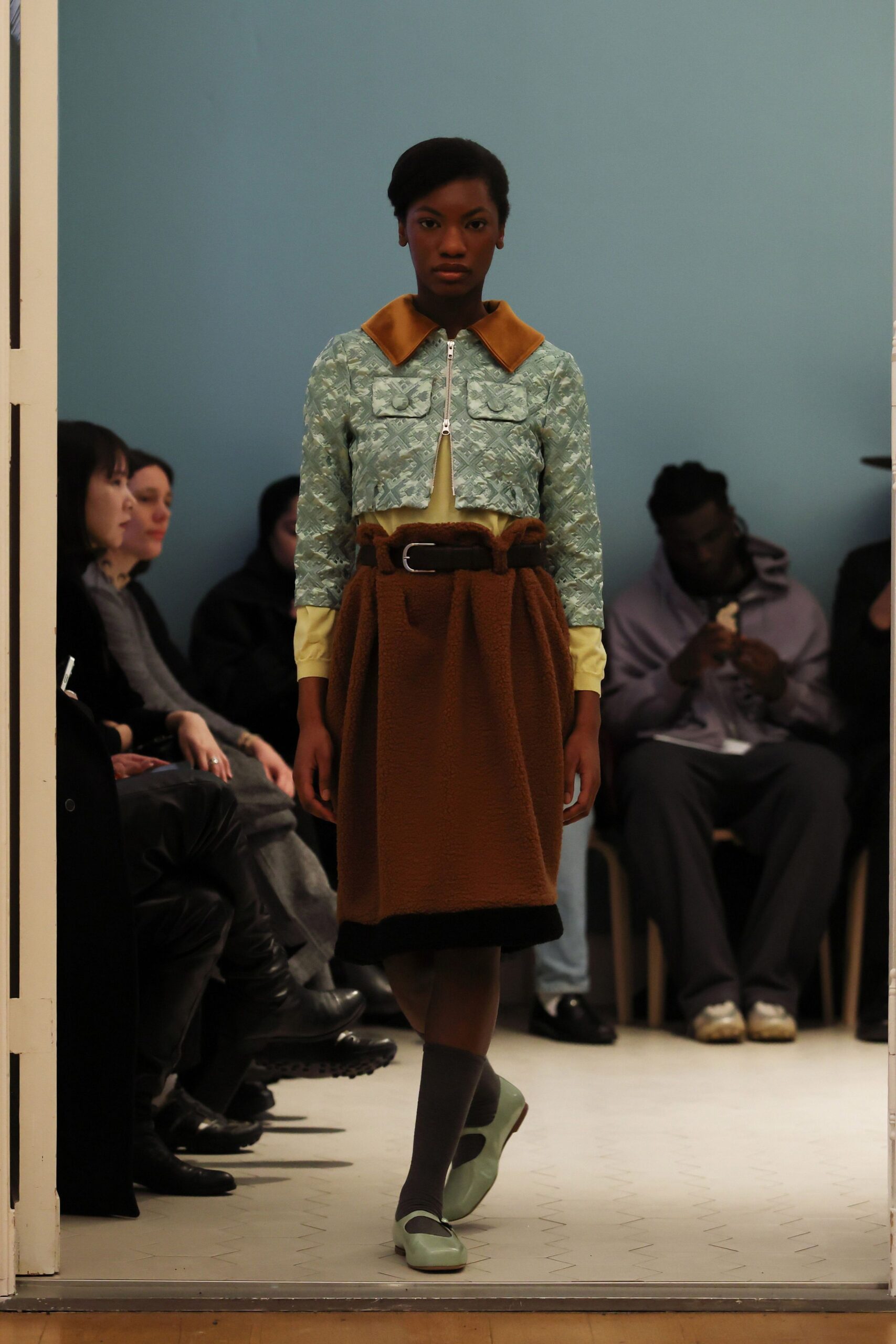 green blouse brown skirt outfit