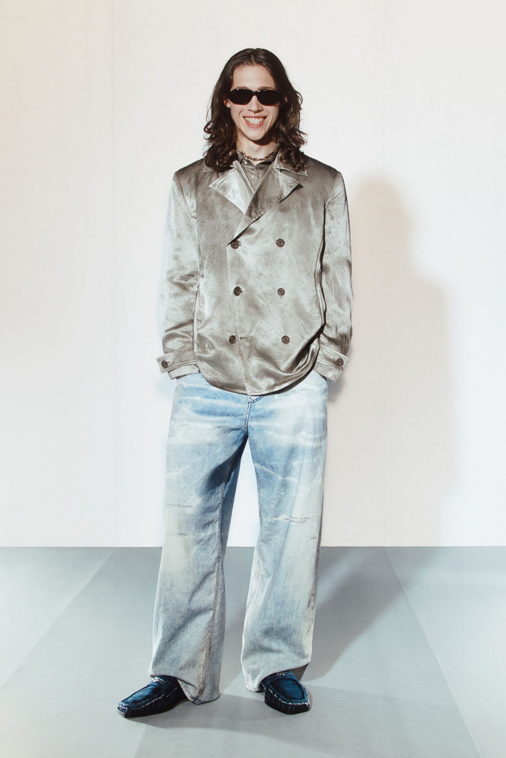gray silk long-sleeve double-breasted relaxed textured jacket