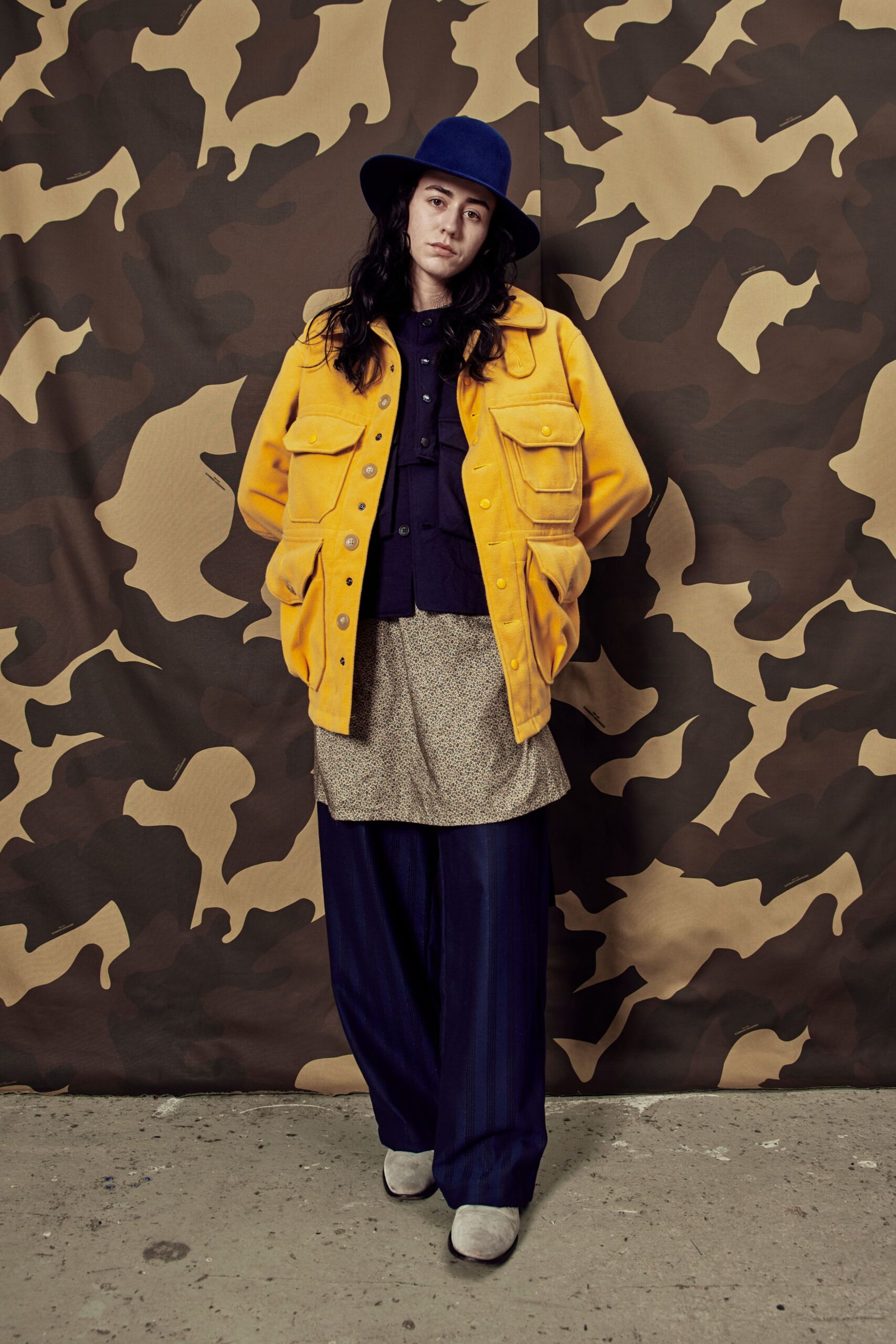 yellow cotton long-sleeve collared relaxed buttoned pockets jacket
