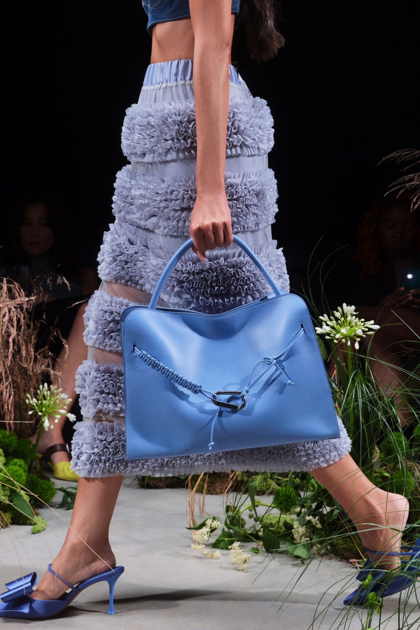 blue ruffled skirt with accessories
