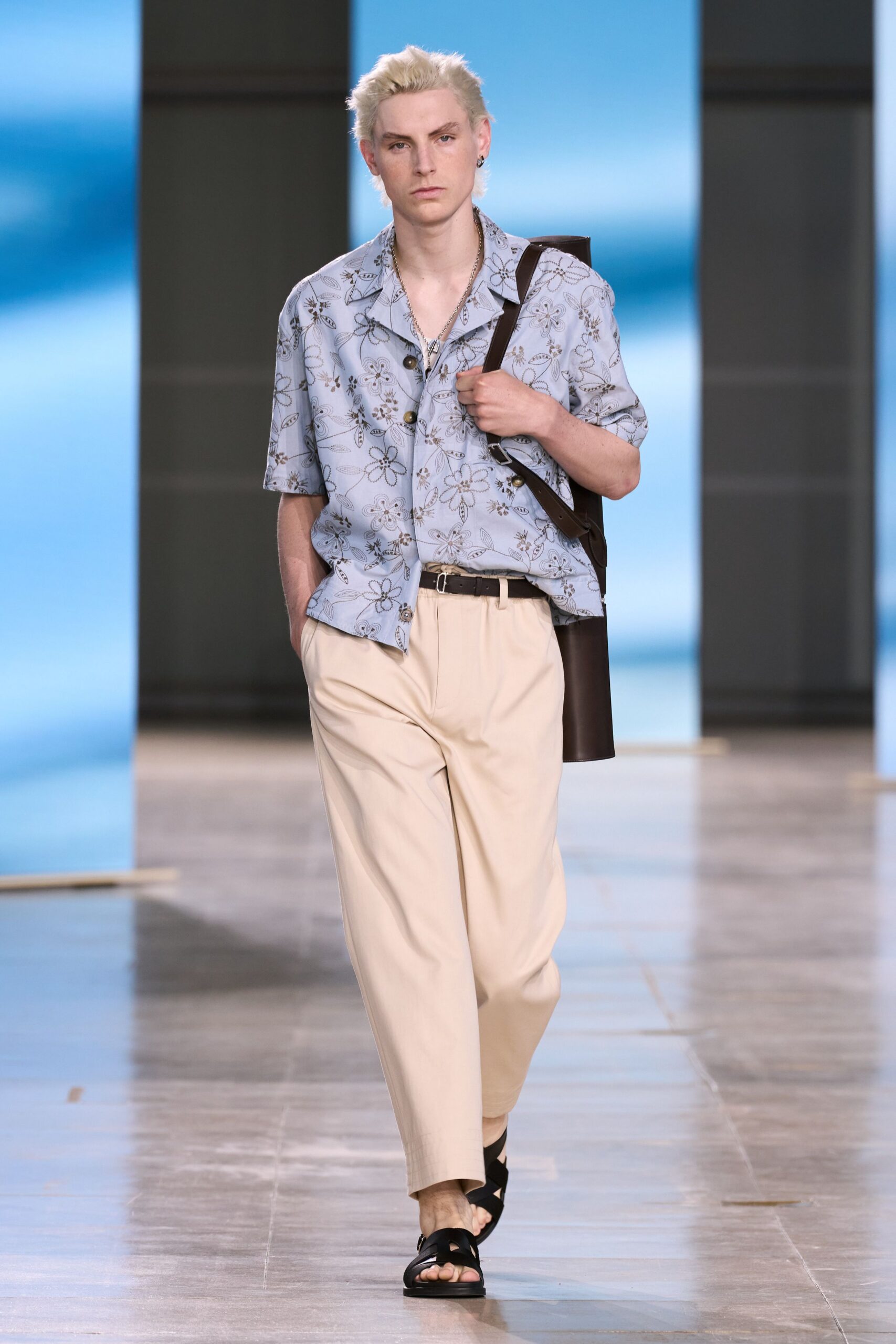 blue cotton short-sleeve collared relaxed floral shirt