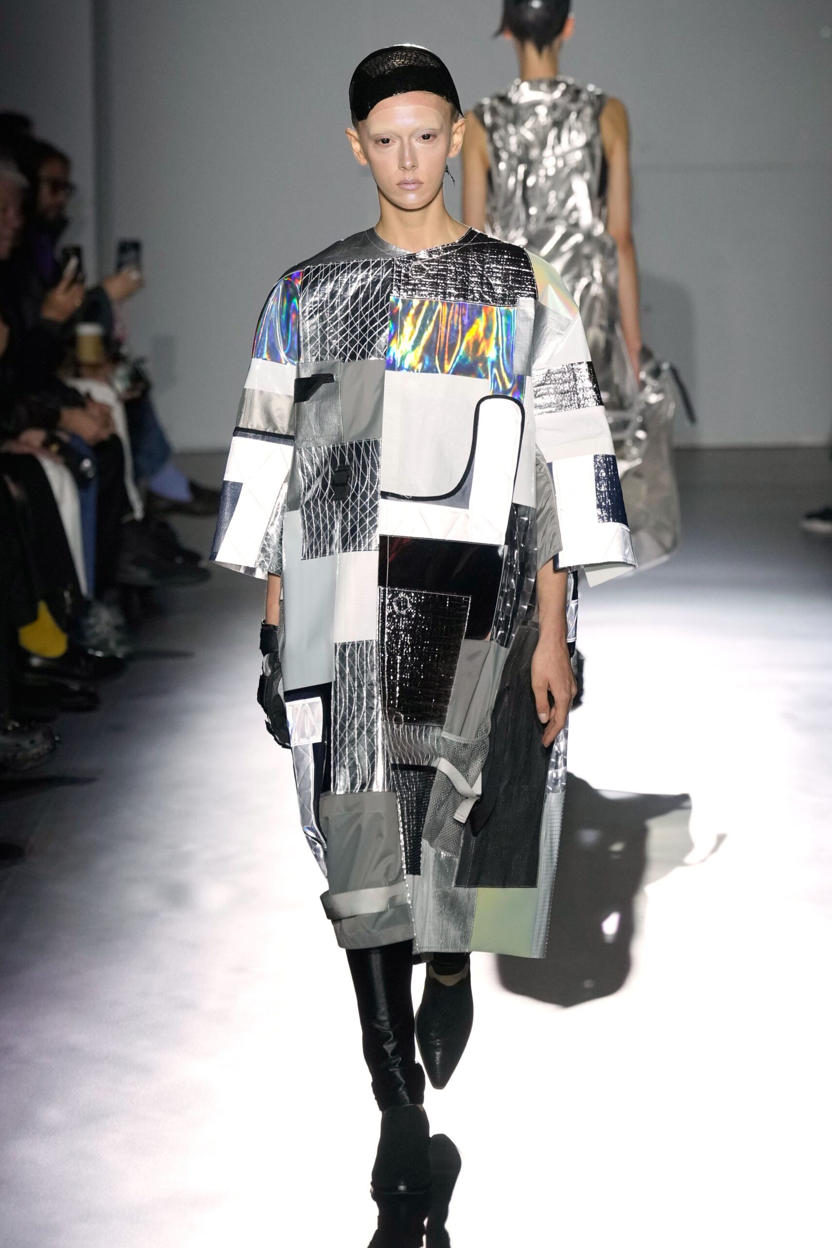 gray vinyl short-sleeve collared relaxed color-blocked layered dress