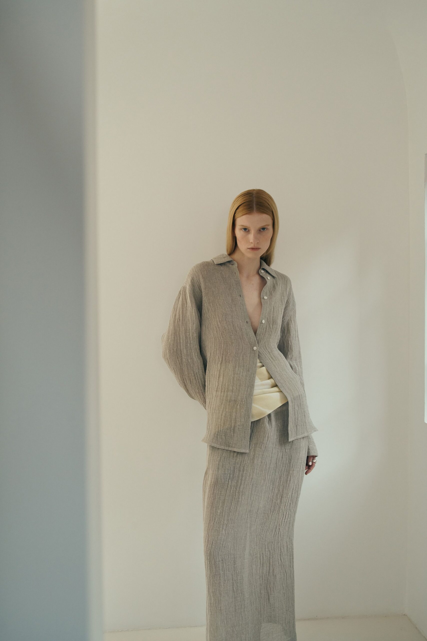 gray cotton long-sleeve collared relaxed textured shirt