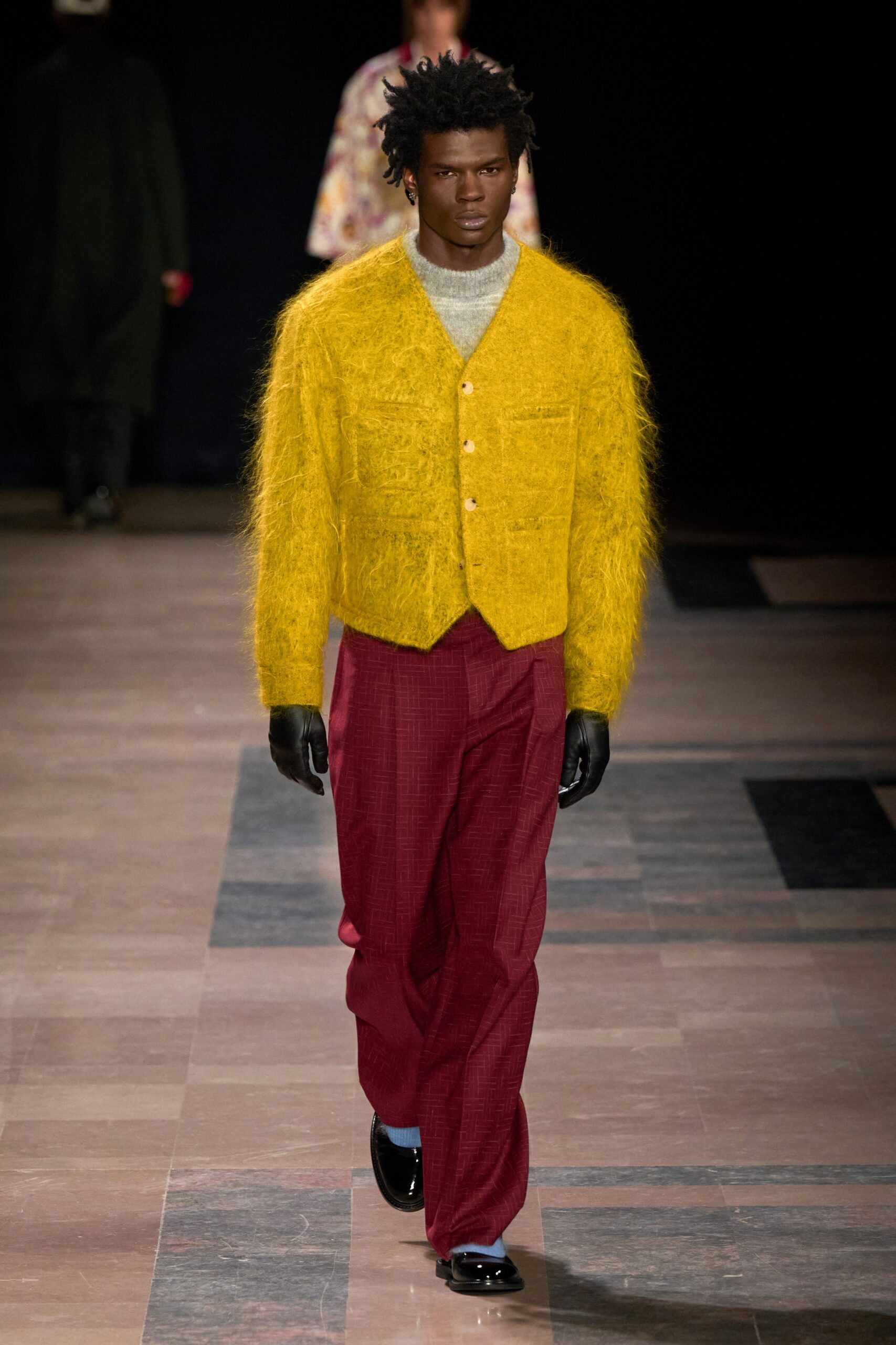 yellow wool long-sleeve collared fitted buttoned textured jacket