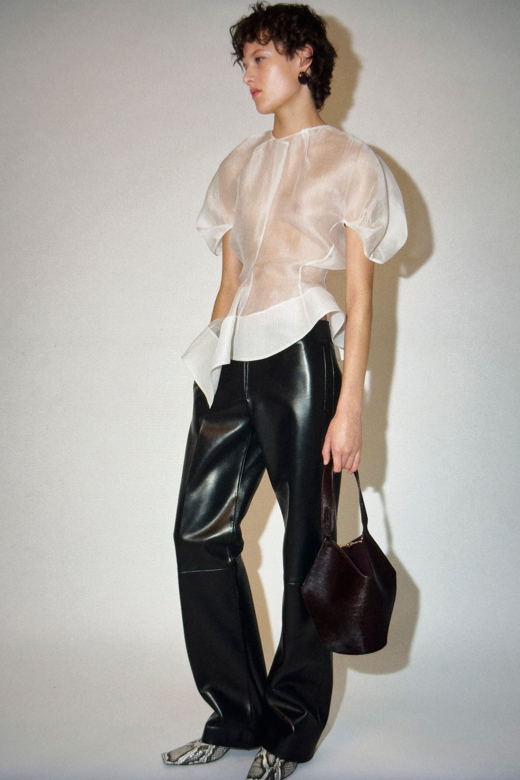 white cotton short-sleeve collared fitted pleated sheer top