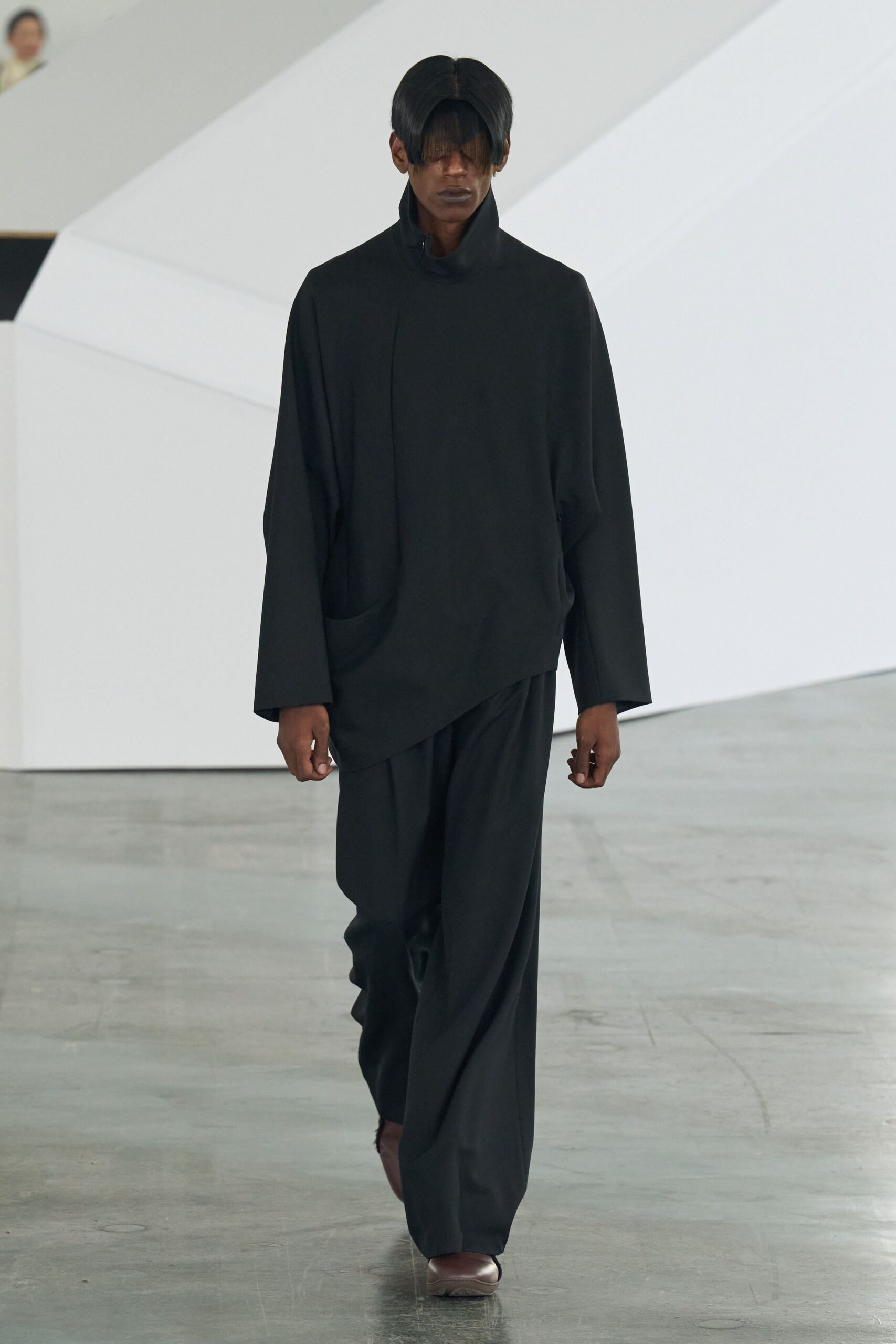 black relaxed top and pants