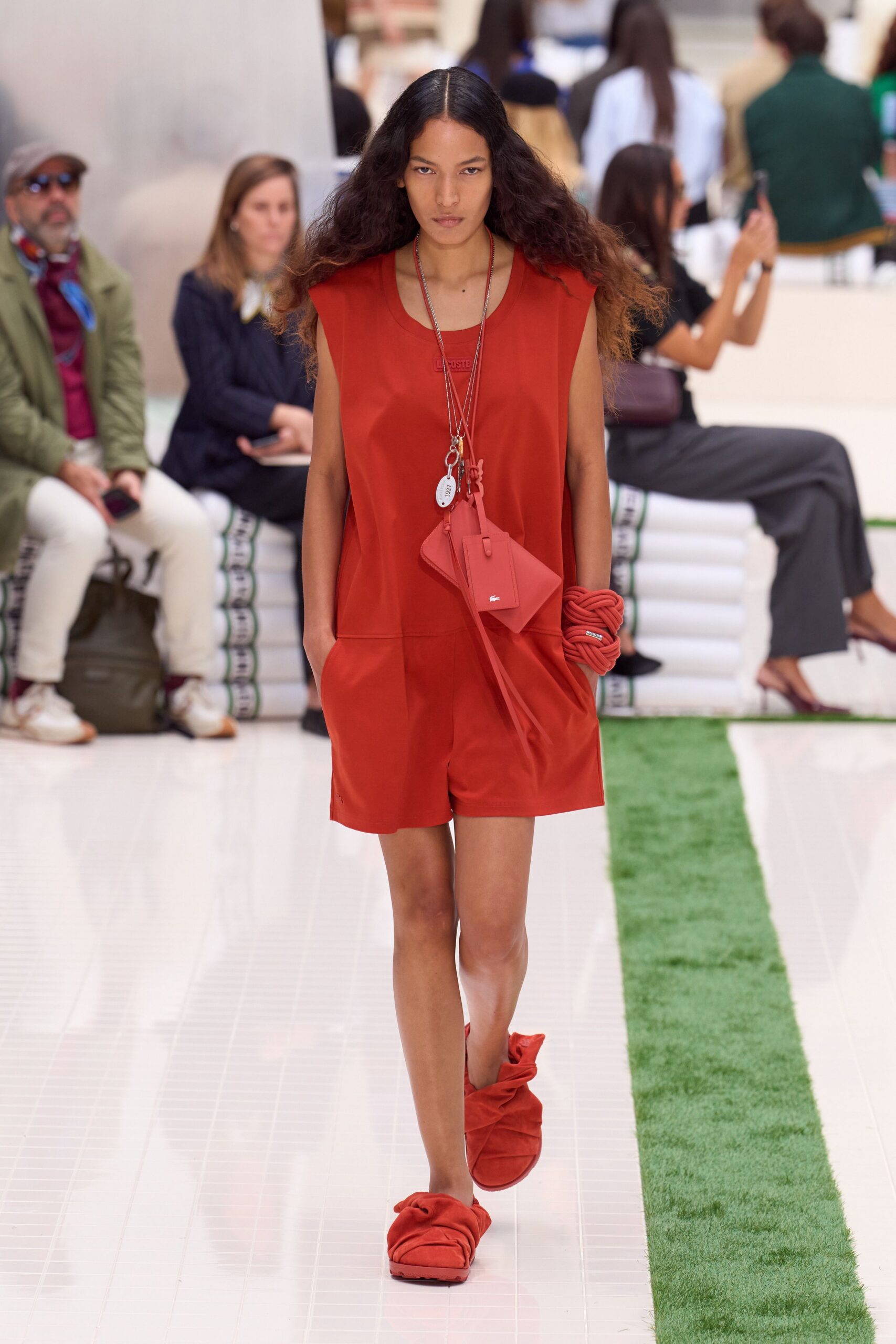 red cotton sleeveless collared relaxed pockets mini dress