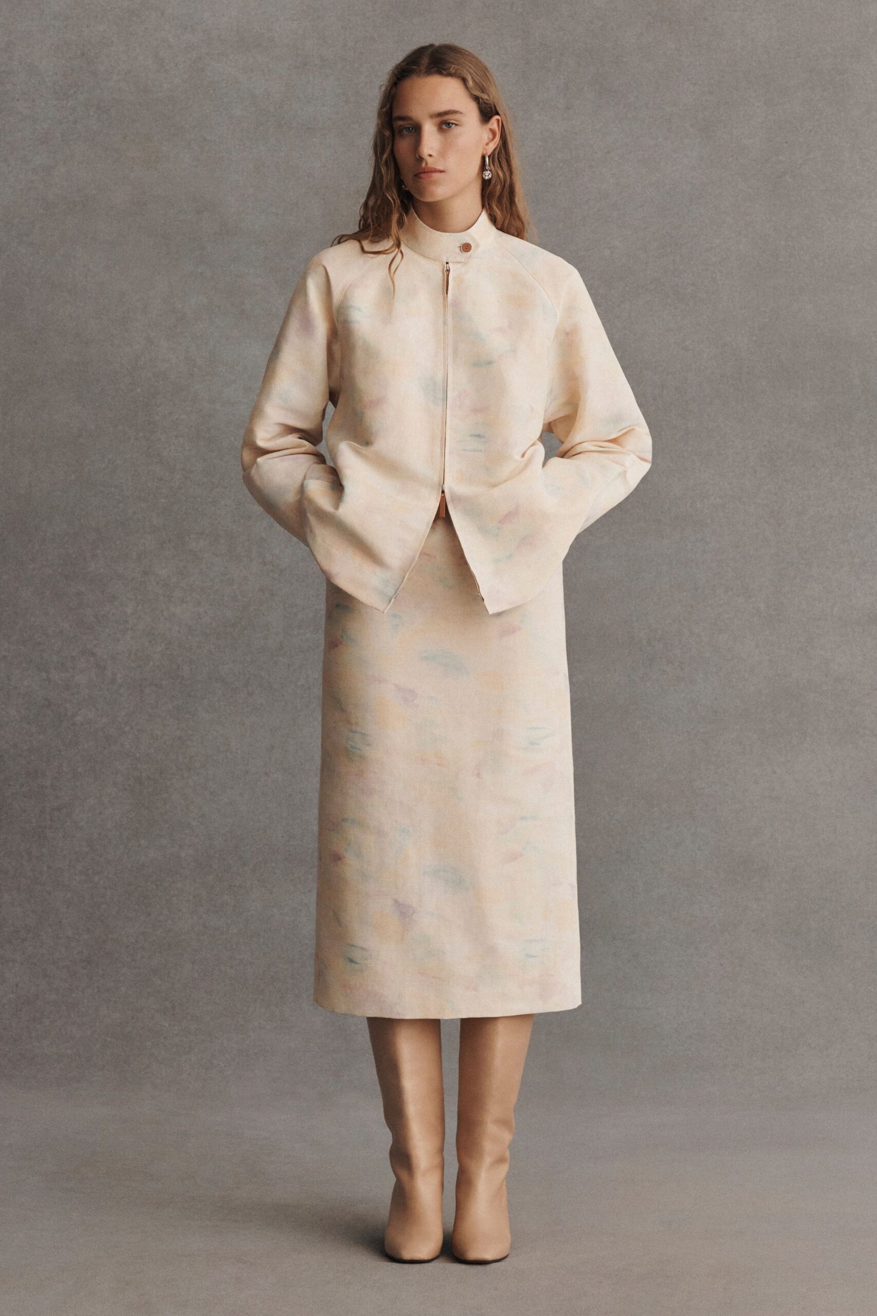 beige cotton long-sleeve collared fitted layered jacket
