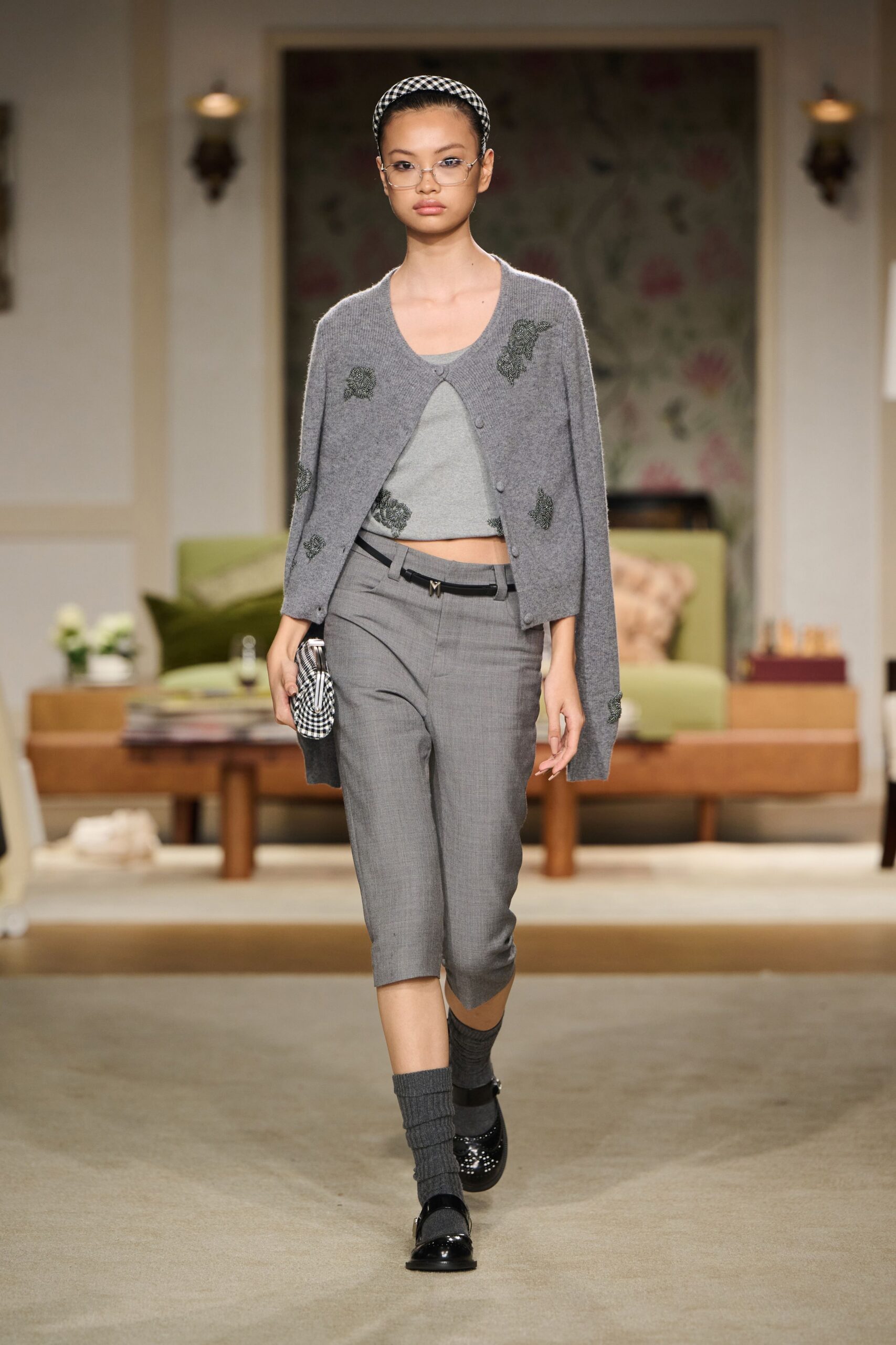 gray cotton tailored cropped pants