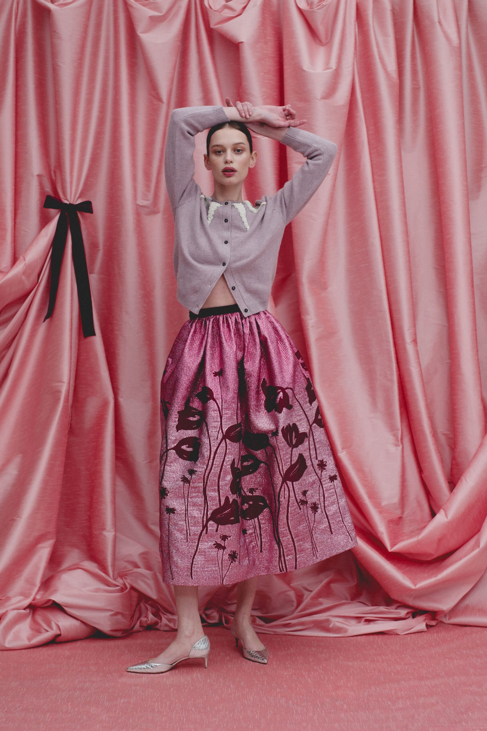 pink wool long-sleeve collared fitted buttoned cardigan