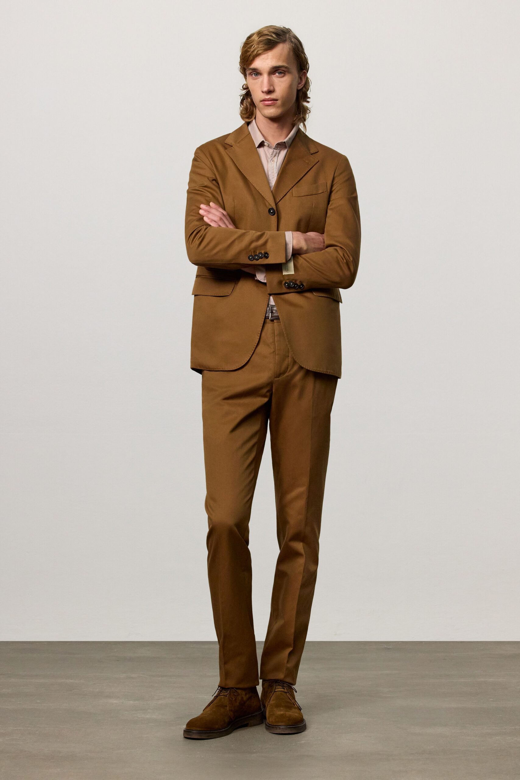 brown cotton long-sleeve collared tailored buttoned suit
