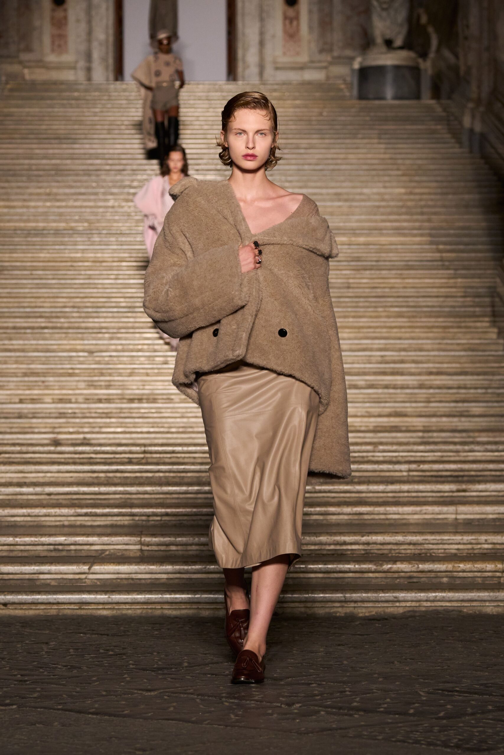 beige oversized coat brown leather skirt