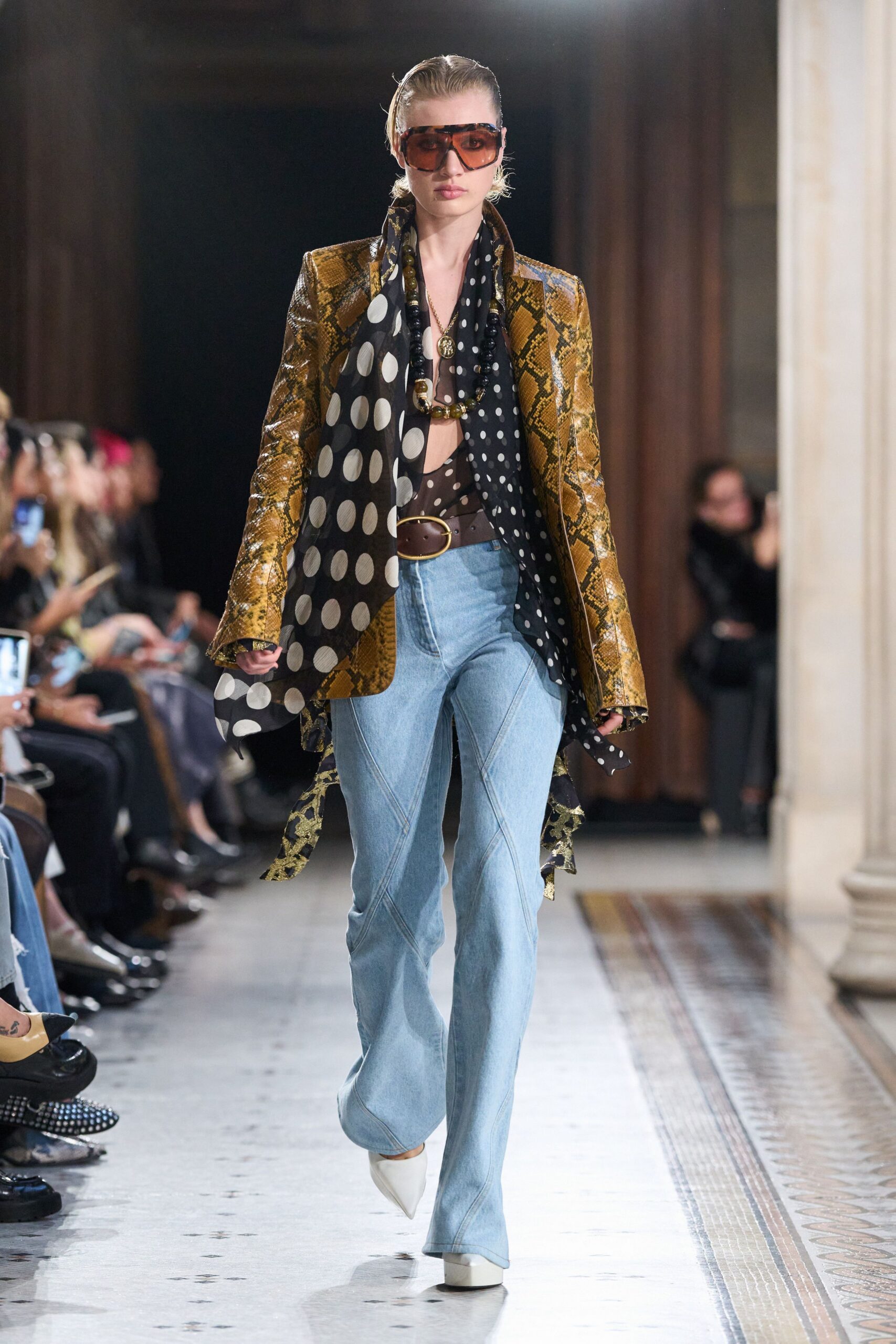 gold silk long-sleeve collared tailored printed blazer