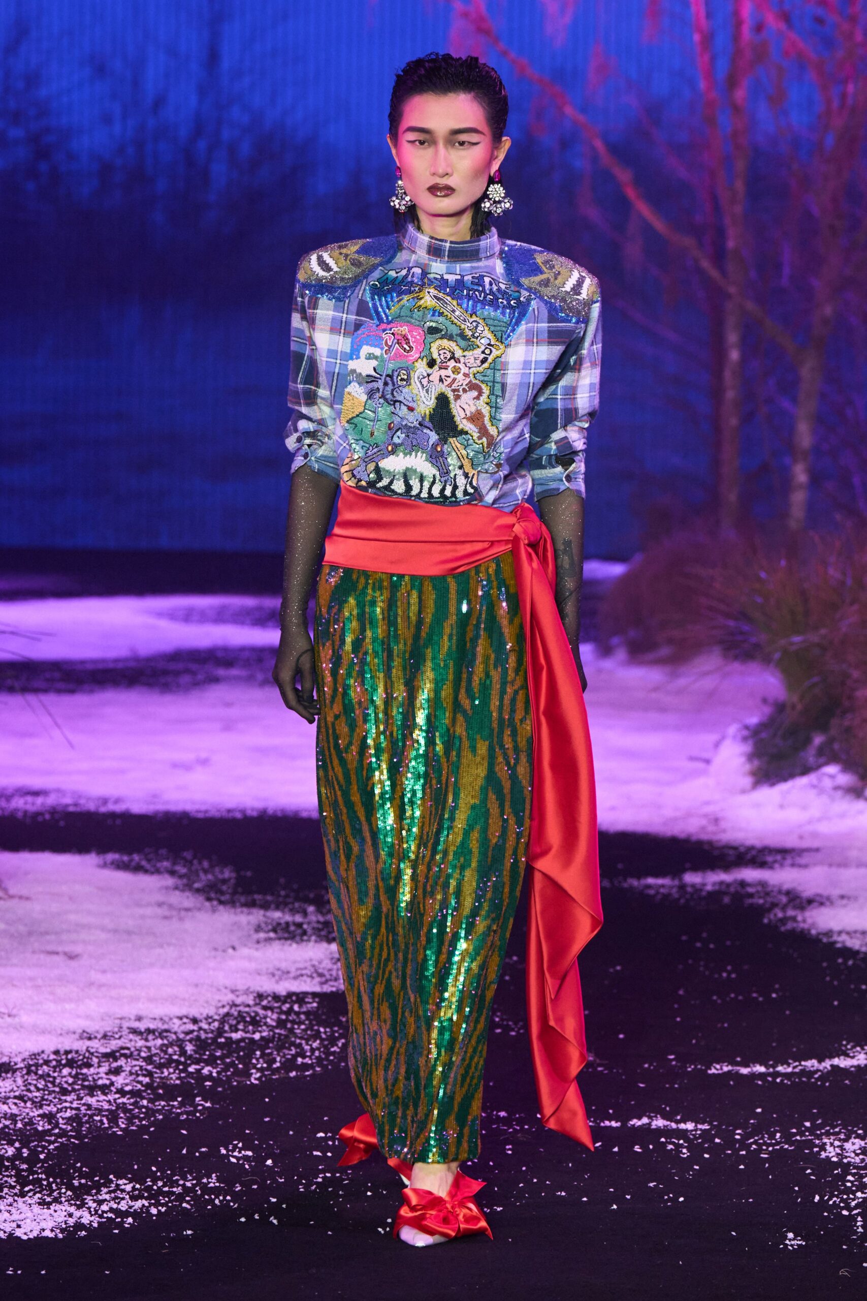 green sequin fitted pencil shiny maxi skirt