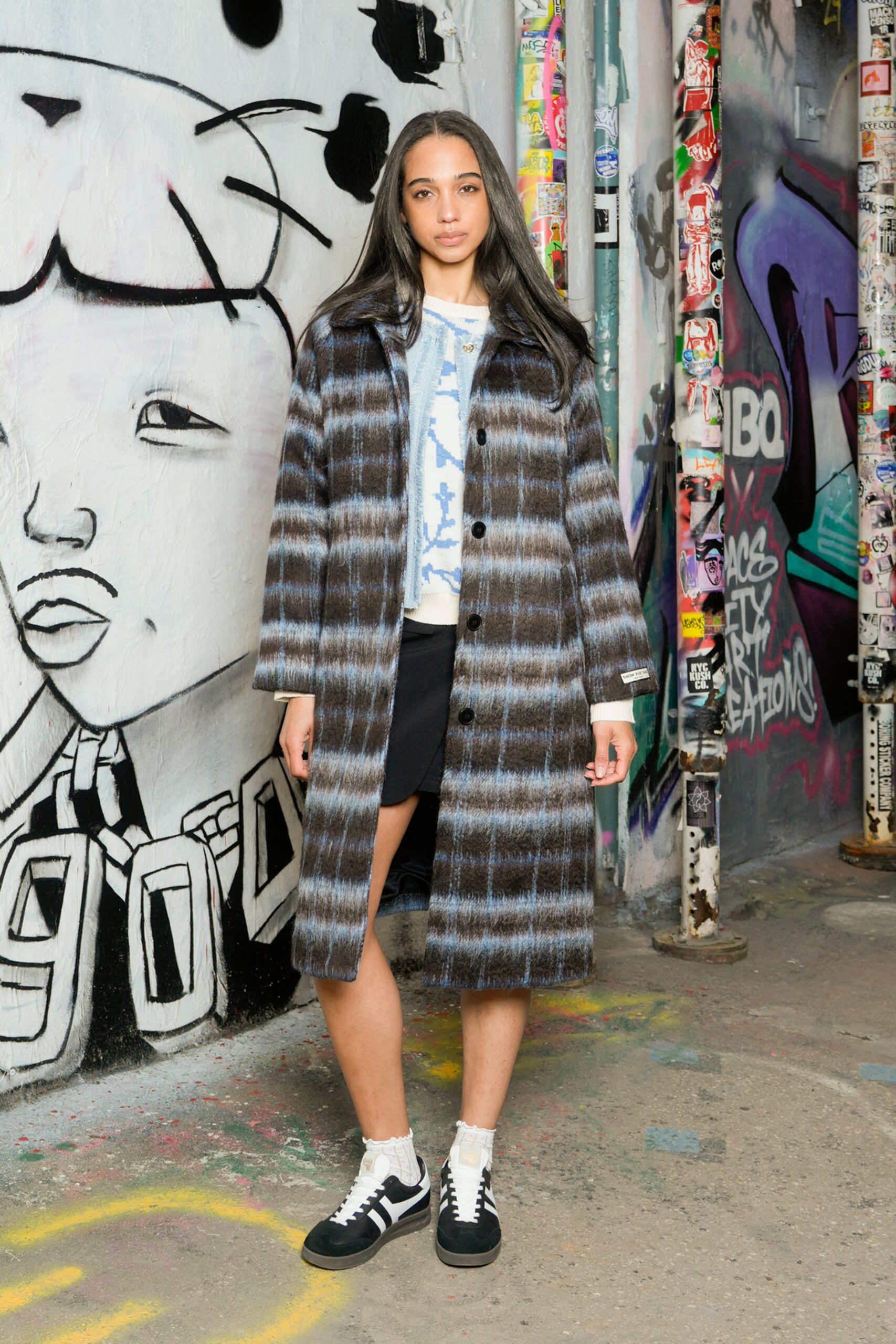 black wool long-sleeve collared relaxed striped buttoned coat