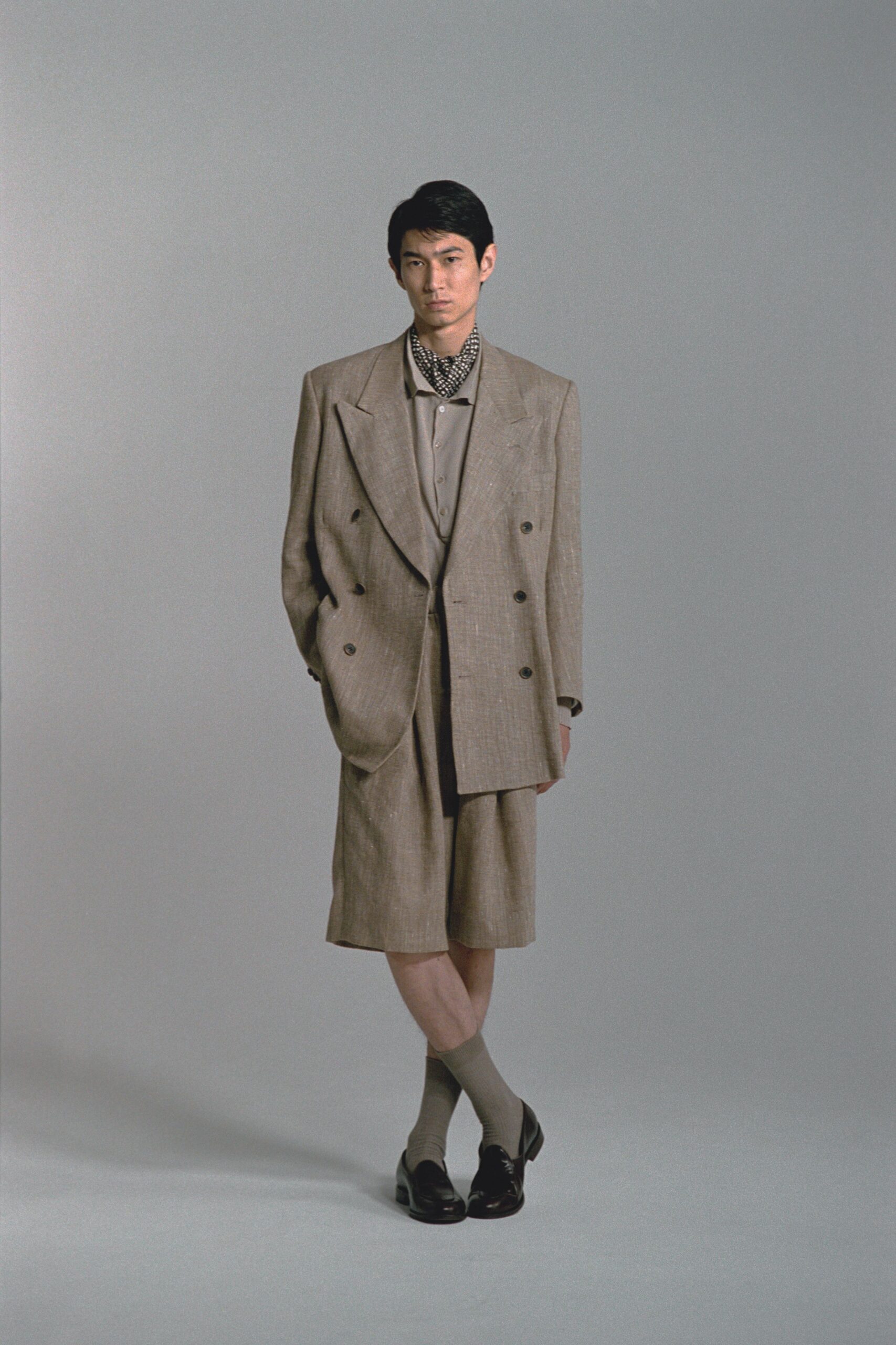 beige linen long-sleeve collared structured blazer