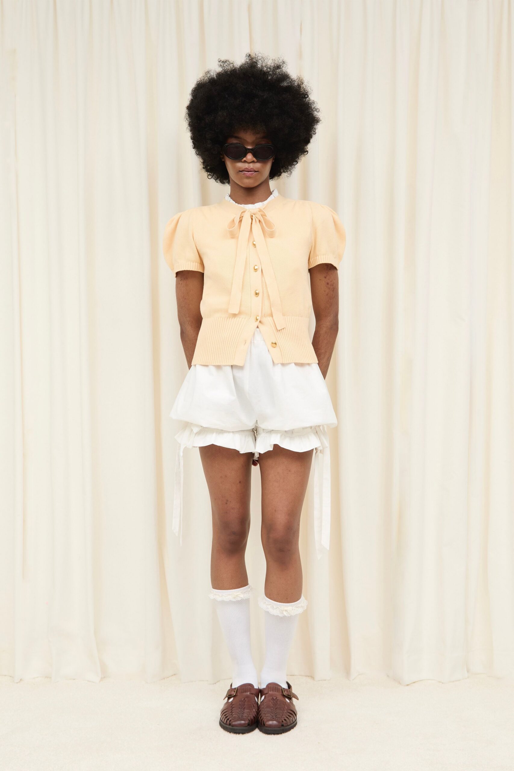 yellow cotton short-sleeve collared fitted buttoned top