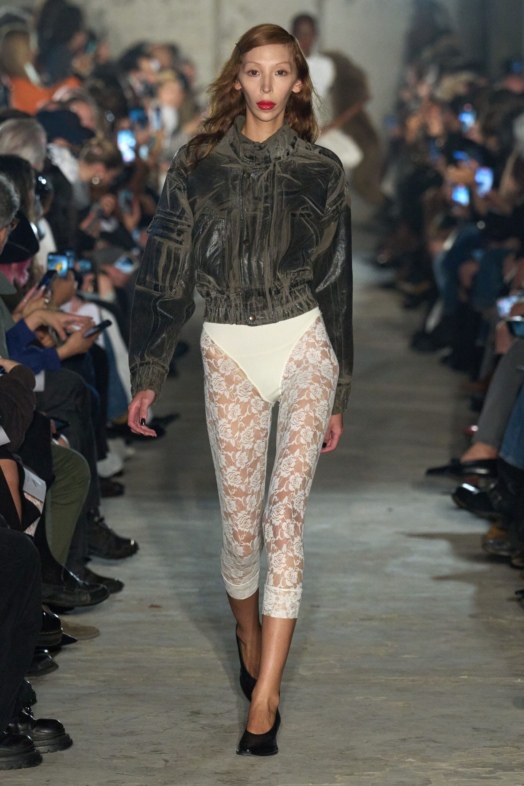 white lace sleeveless fitted flared pants
