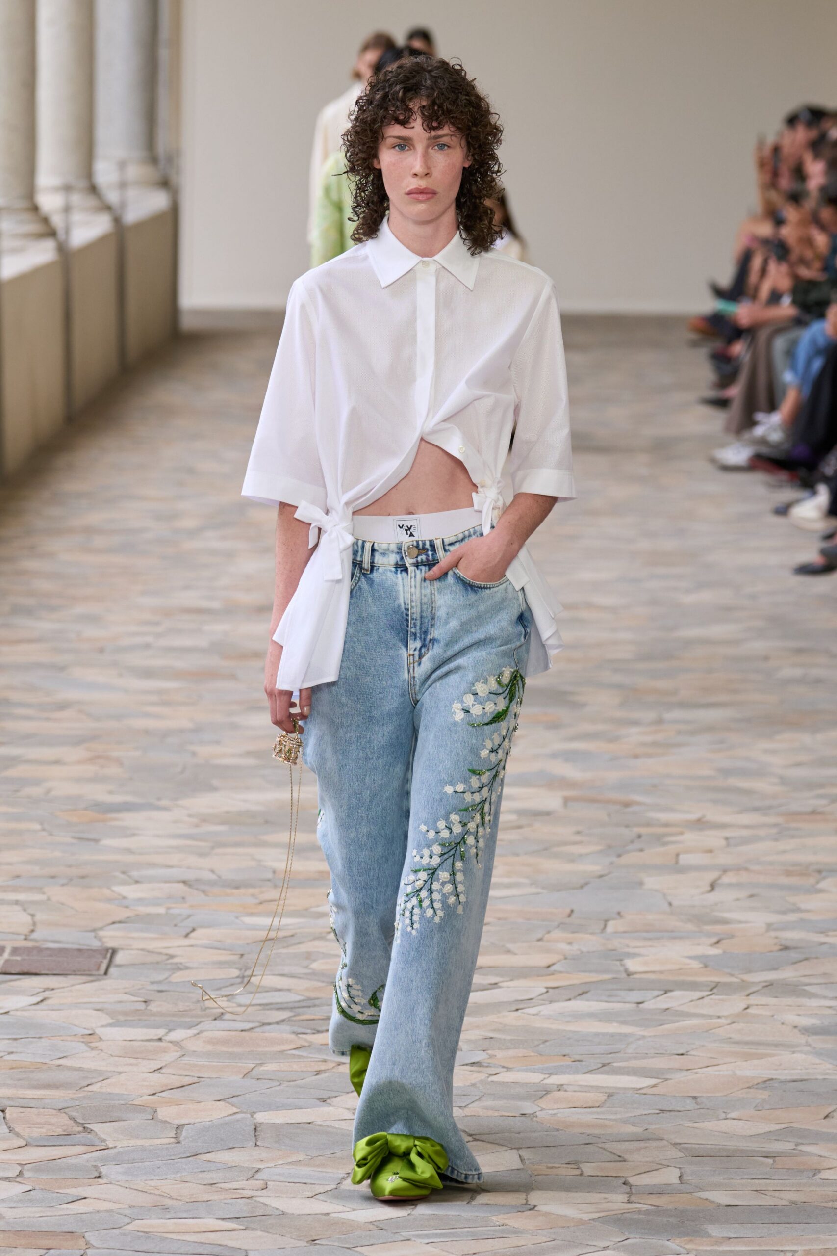 white relaxed shirt with blue jeans