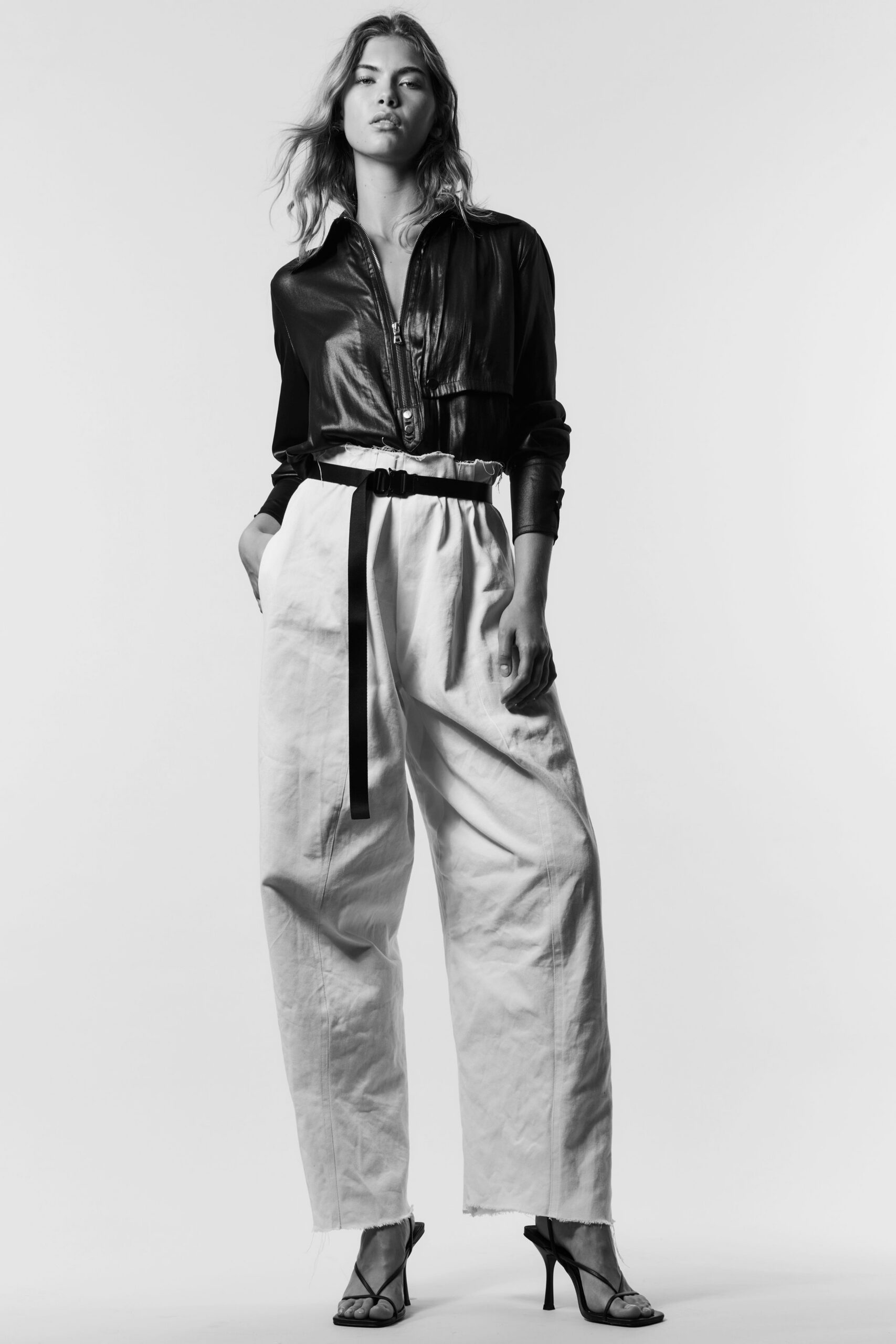 white cotton relaxed high-waisted pleated pants